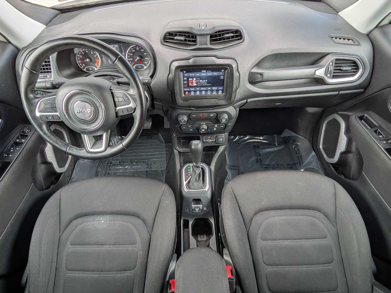 Thumbnail: 2018 Jeep Renegade - 20