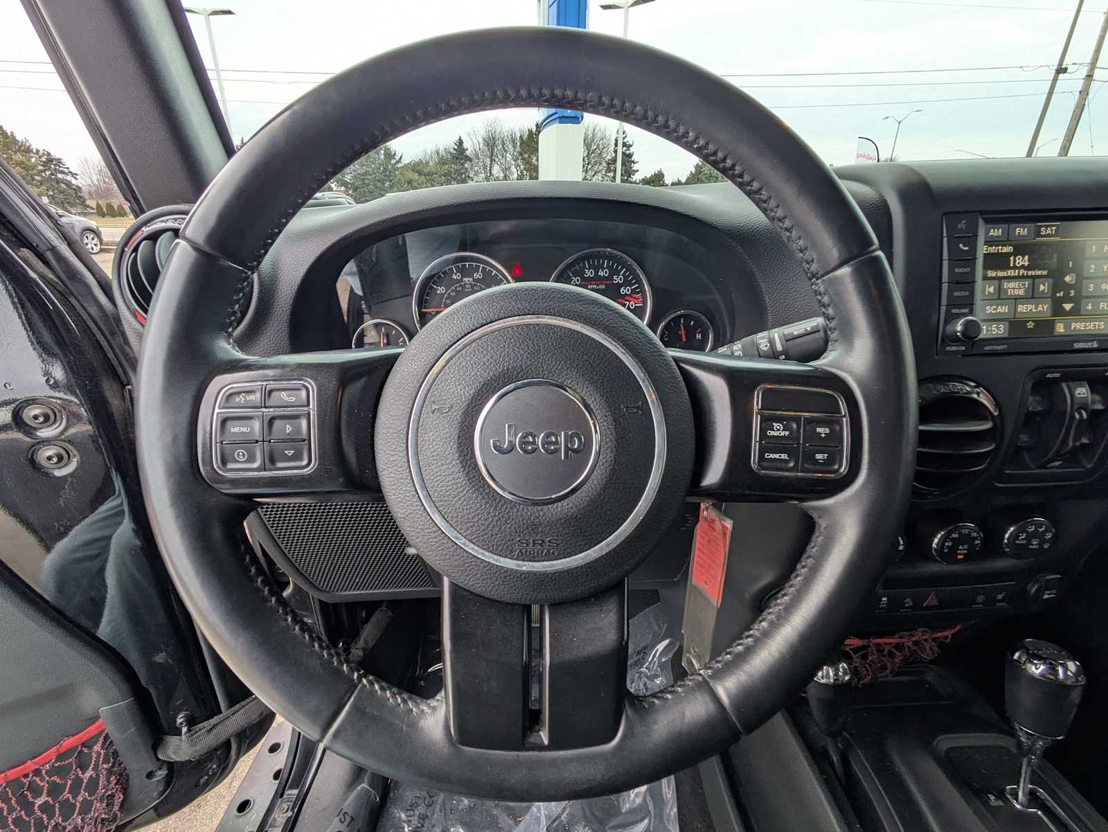 Thumbnail: 2017 Jeep Wrangler - 21