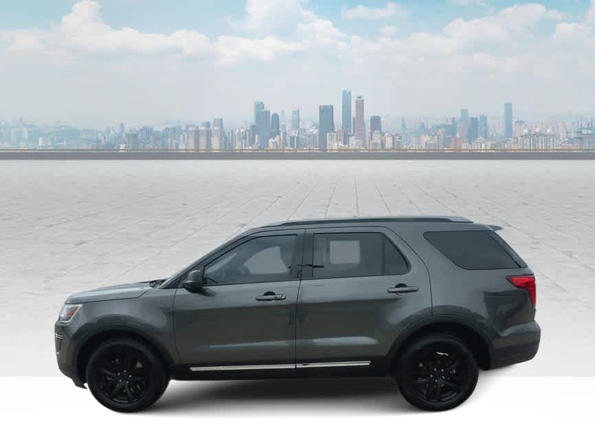 2018 Ford Explorer XLT 5