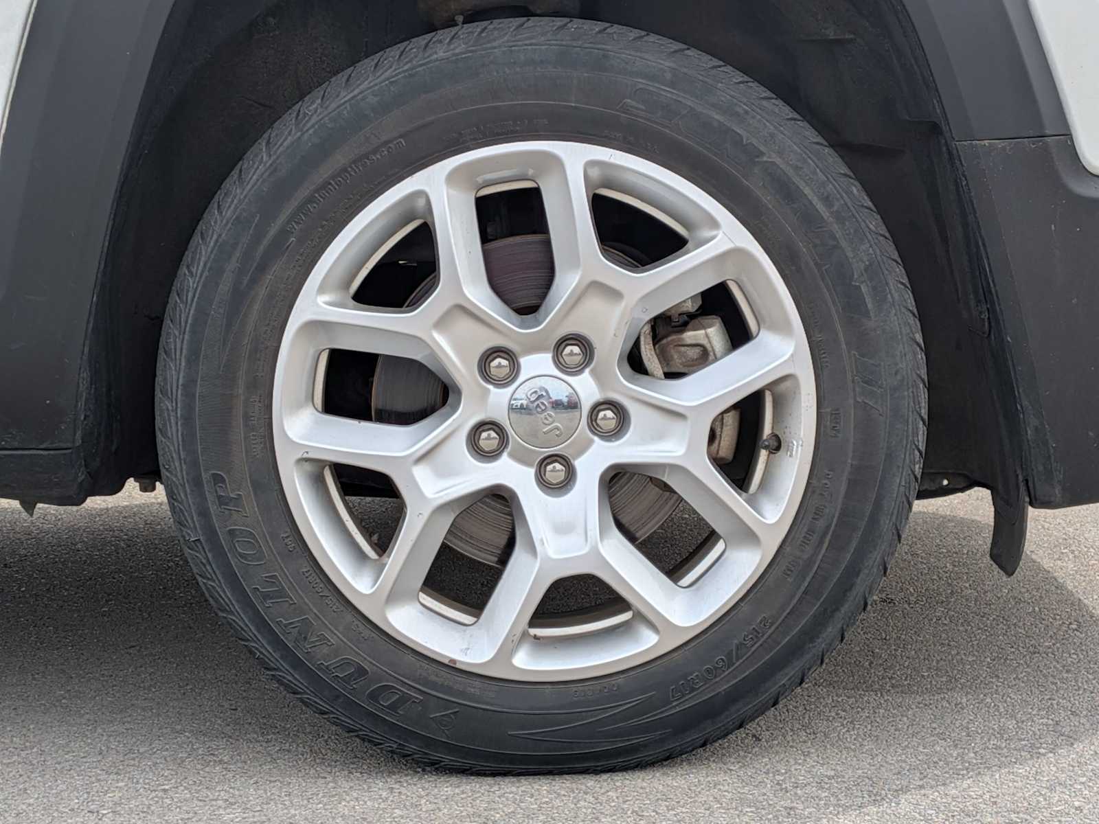 Thumbnail: 2018 Jeep Renegade - 13