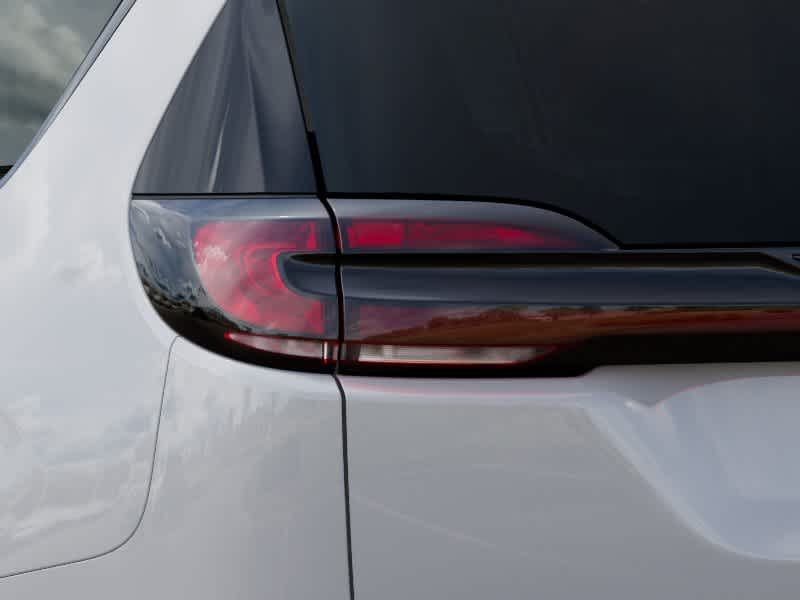 Thumbnail: 2027 Chrysler Pacifica - 9