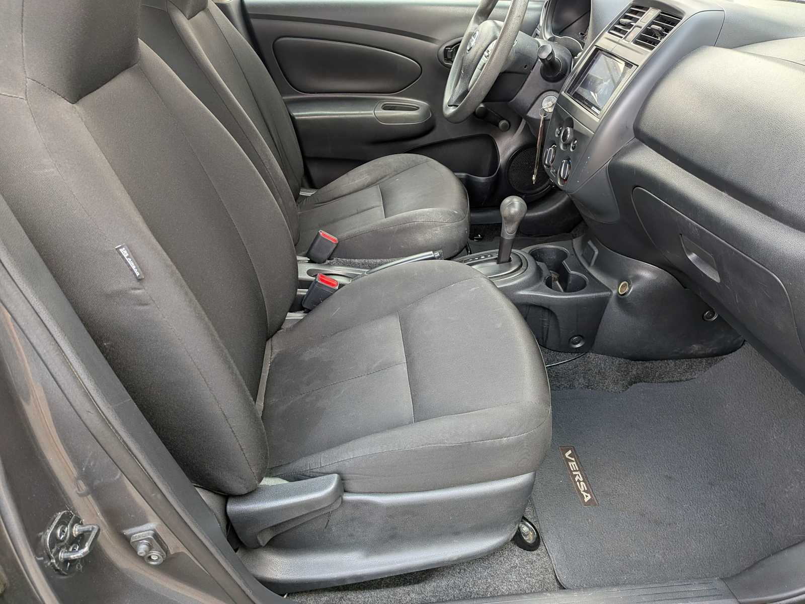 Thumbnail: 2017 Nissan Versa - 18