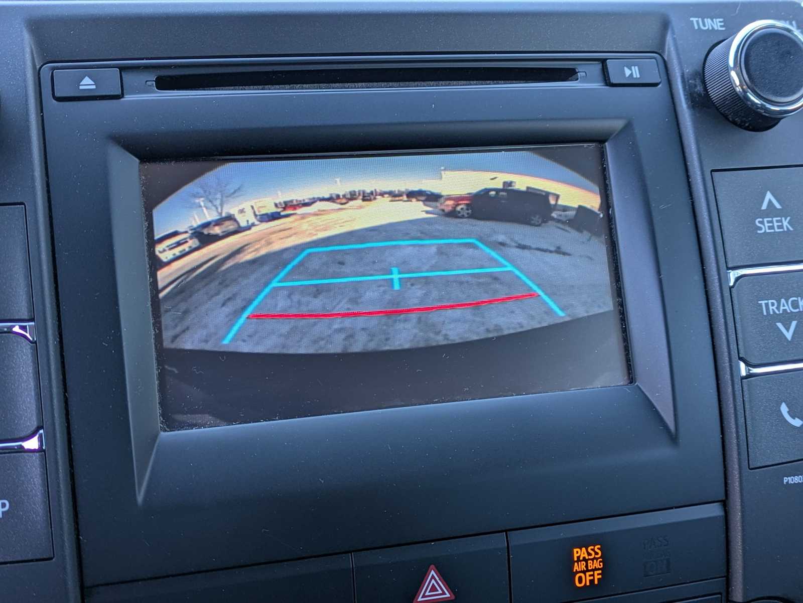 Thumbnail: 2015 Toyota Camry - 25