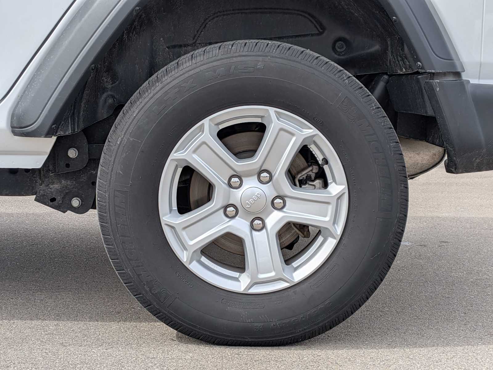 Thumbnail: 2022 Jeep Wrangler - 13