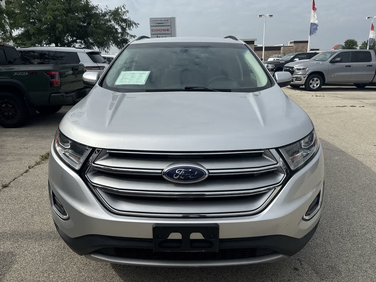 Thumbnail: 2015 Ford Edge - 9