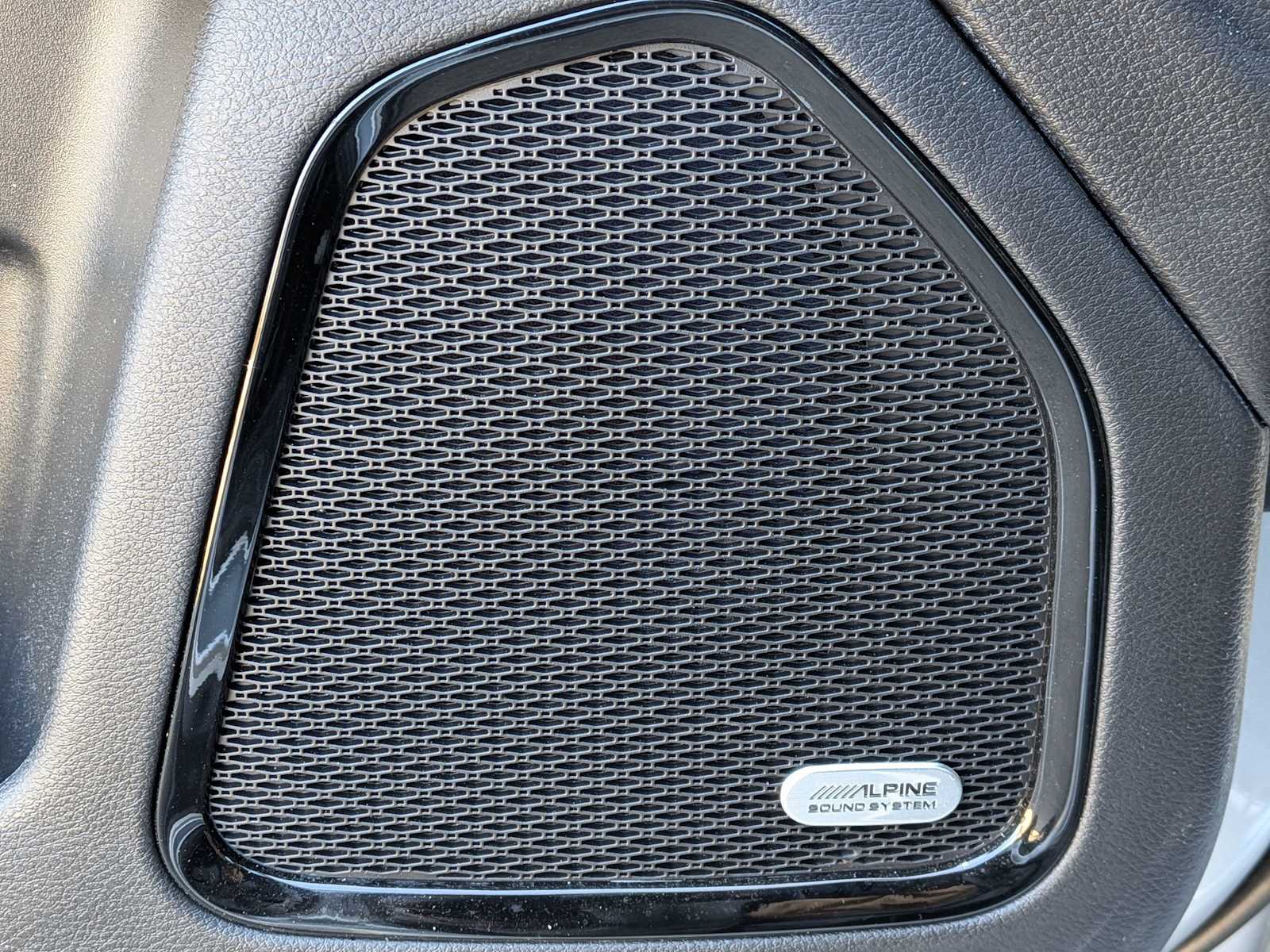 Thumbnail: 2025 Jeep Compass - 34