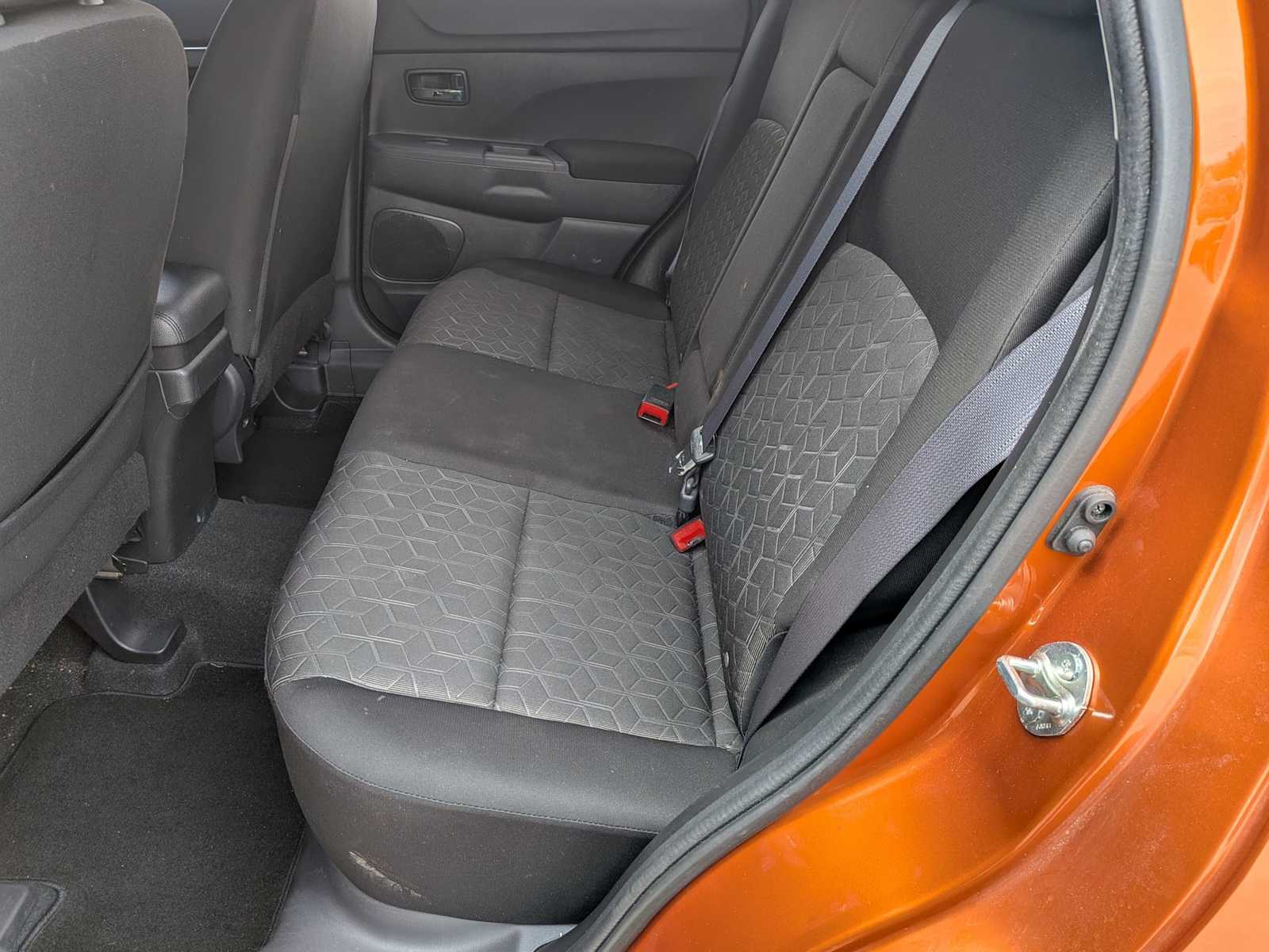 Thumbnail: 2021 Mitsubishi Outlander Sport - 17