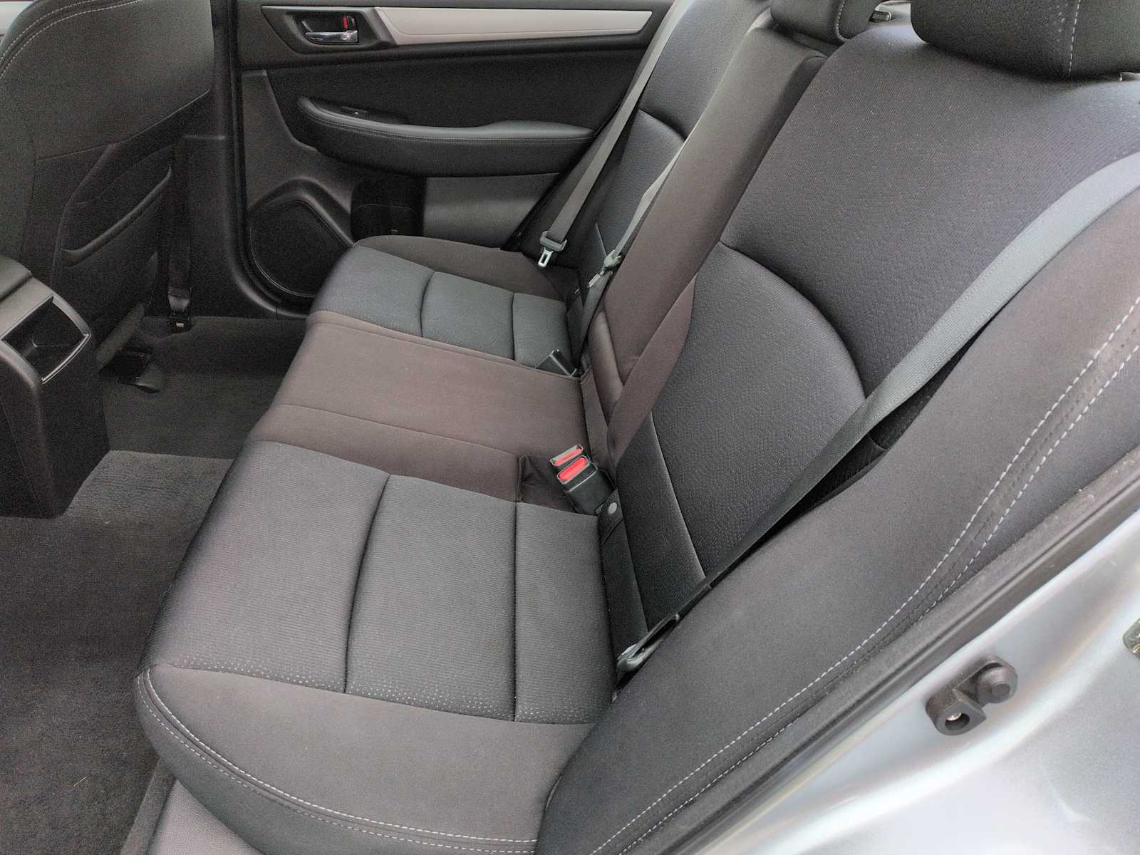 Thumbnail: 2017 Subaru Legacy - 16