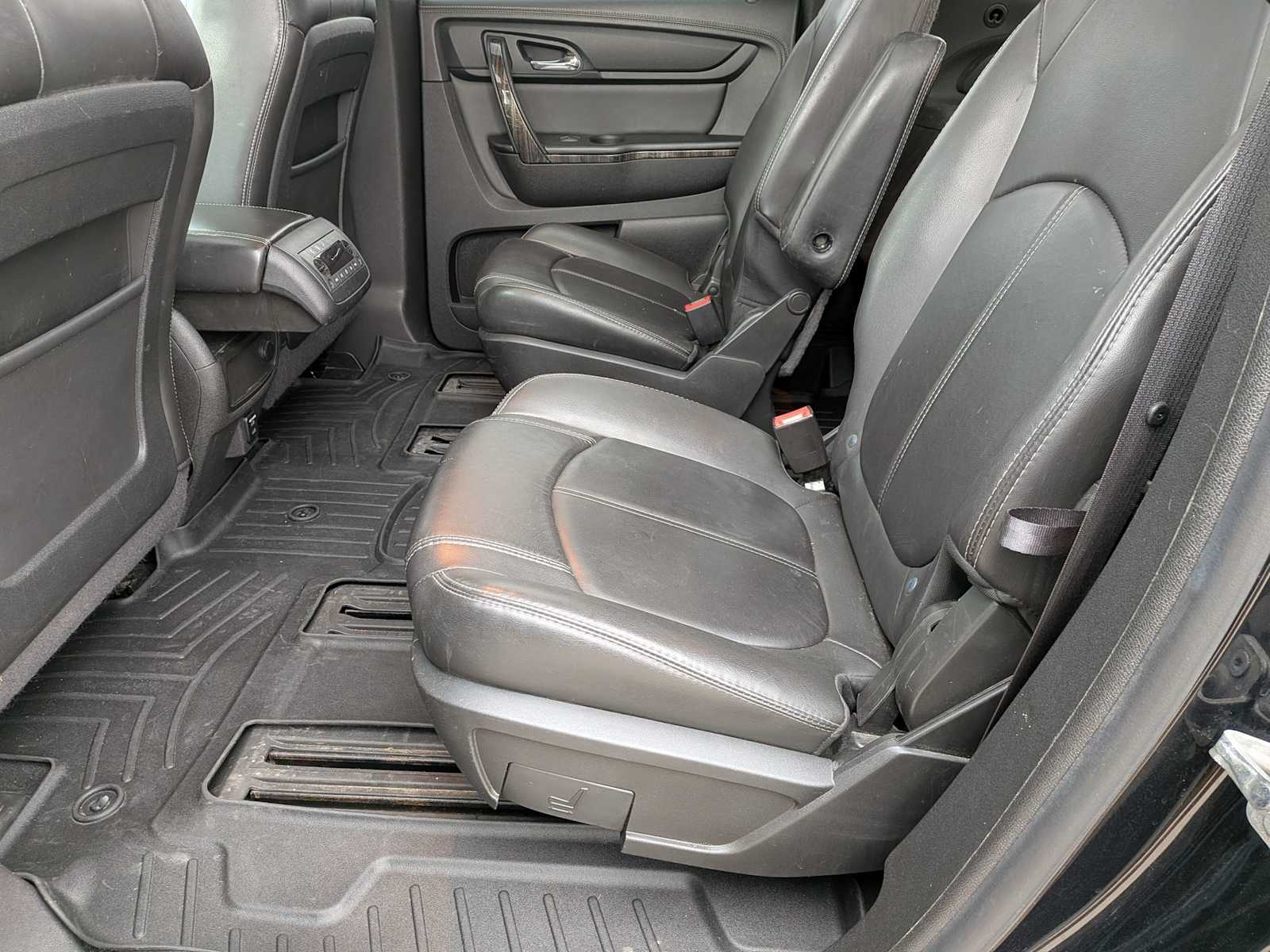 Thumbnail: 2014 GMC Acadia - 19