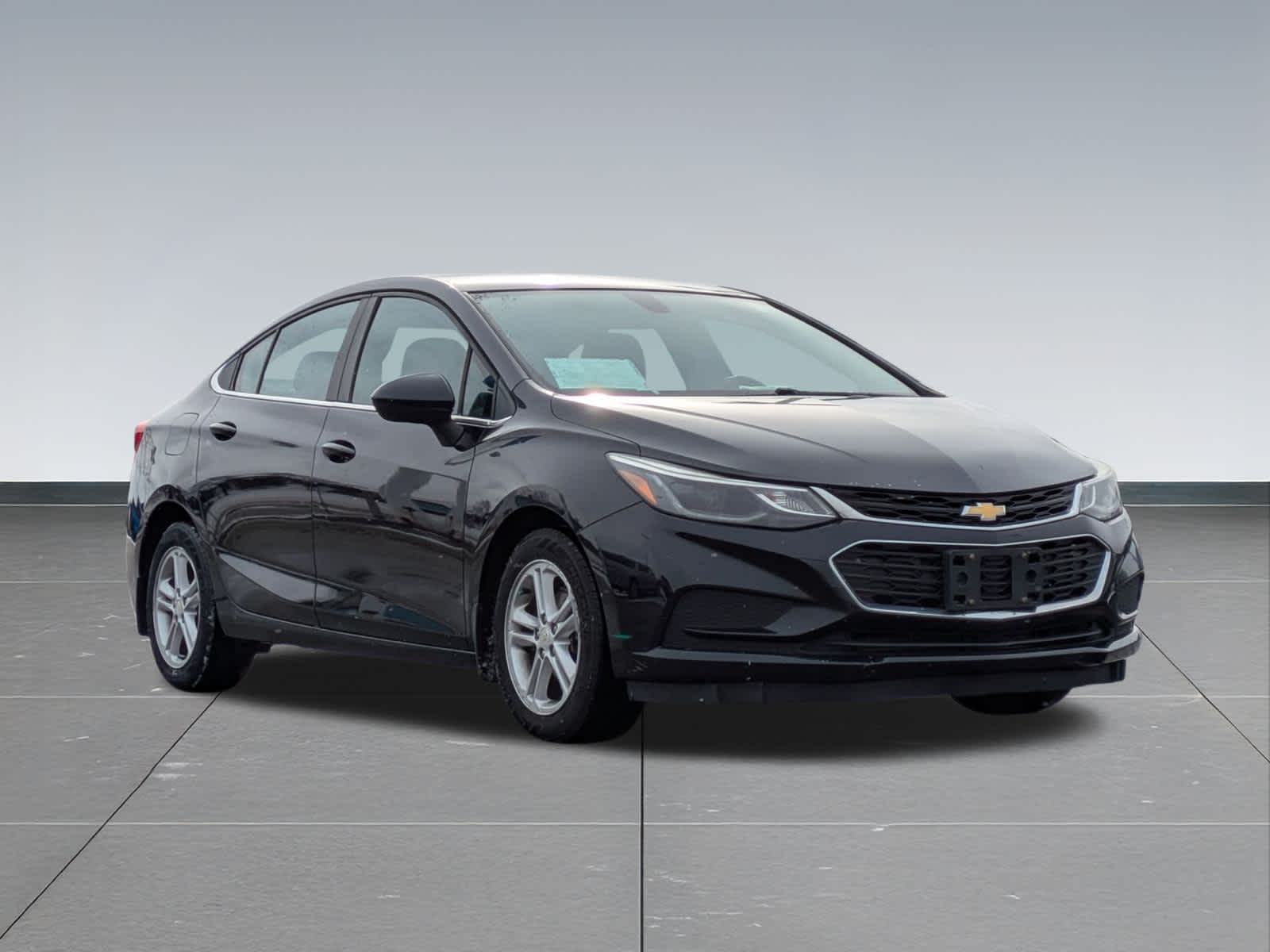 Thumbnail: 2016 Chevrolet Cruze - 8