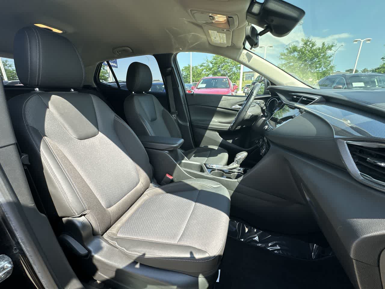 Thumbnail: 2022 Buick Encore GX - 18
