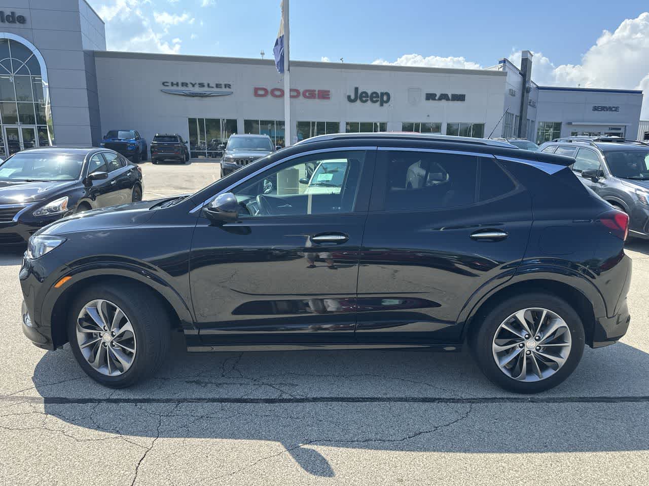 Thumbnail: 2022 Buick Encore GX - 2