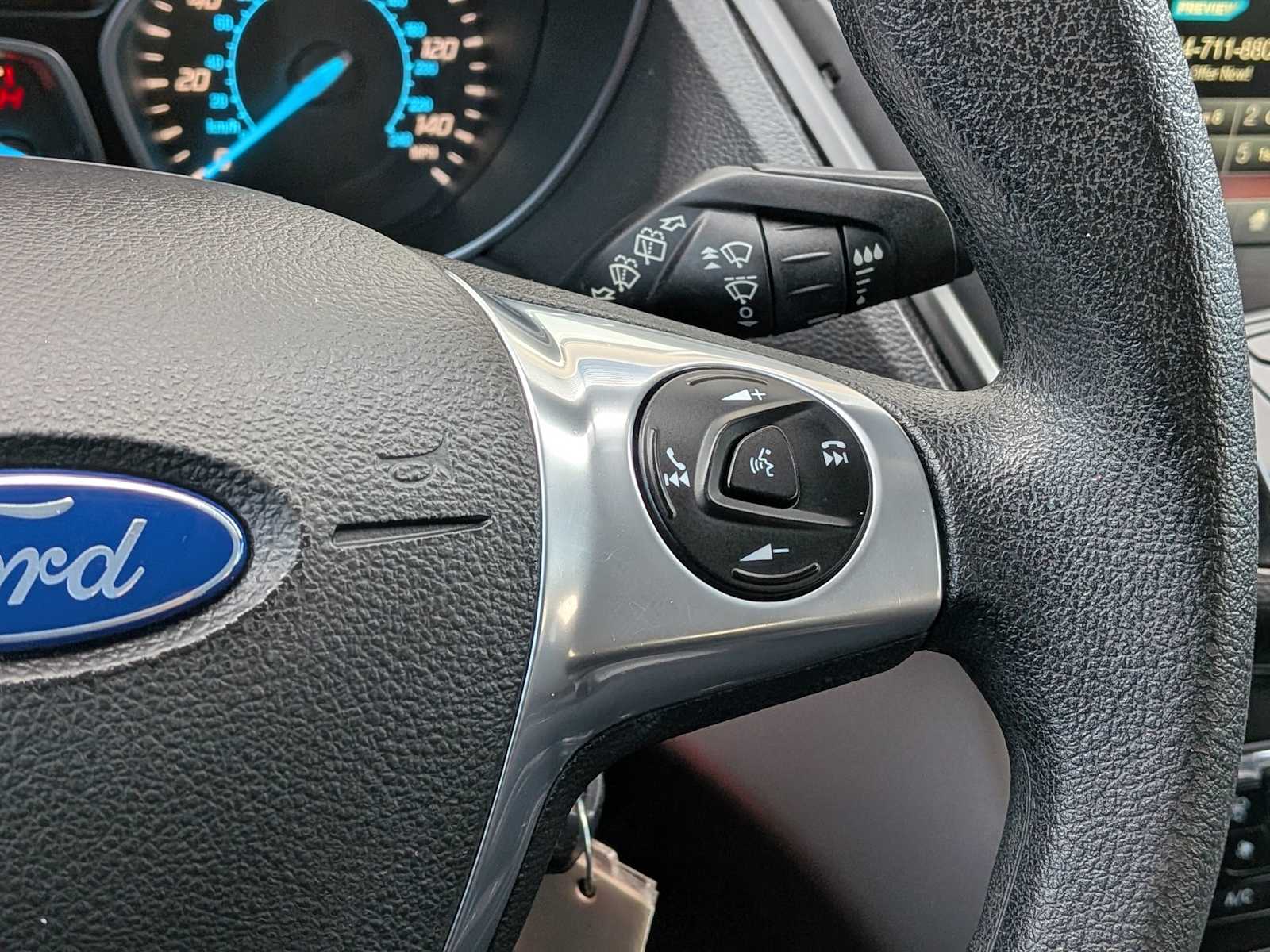 Thumbnail: 2015 Ford Escape - 20