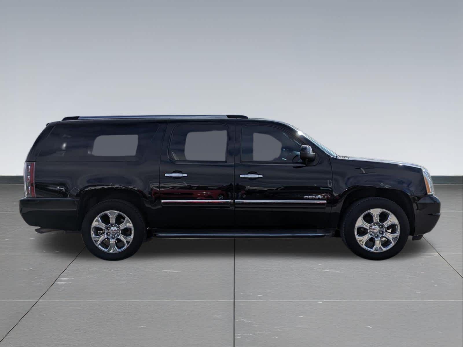 Thumbnail: 2014 GMC Yukon XL - 3