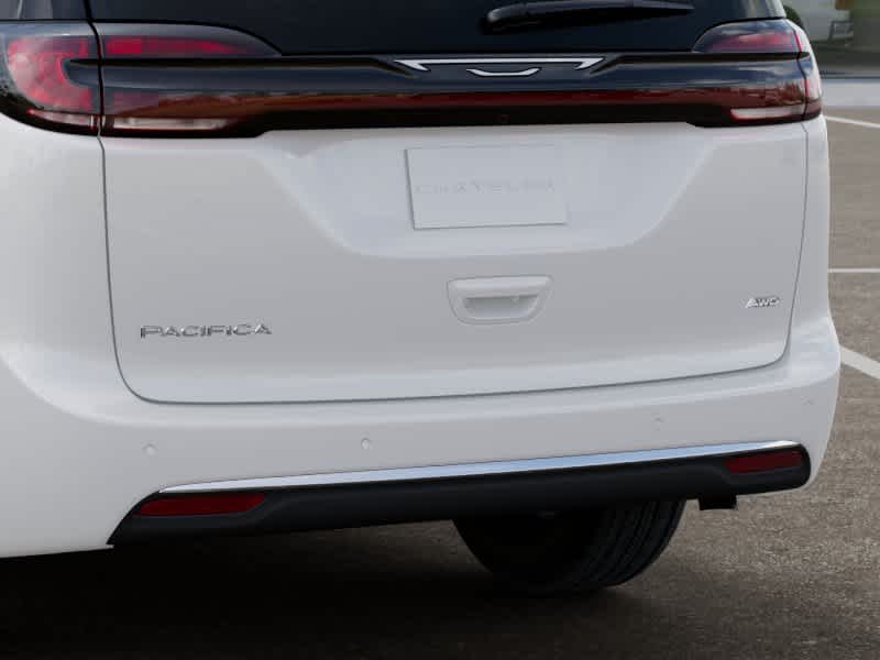 Thumbnail: 2027 Chrysler Pacifica - 13