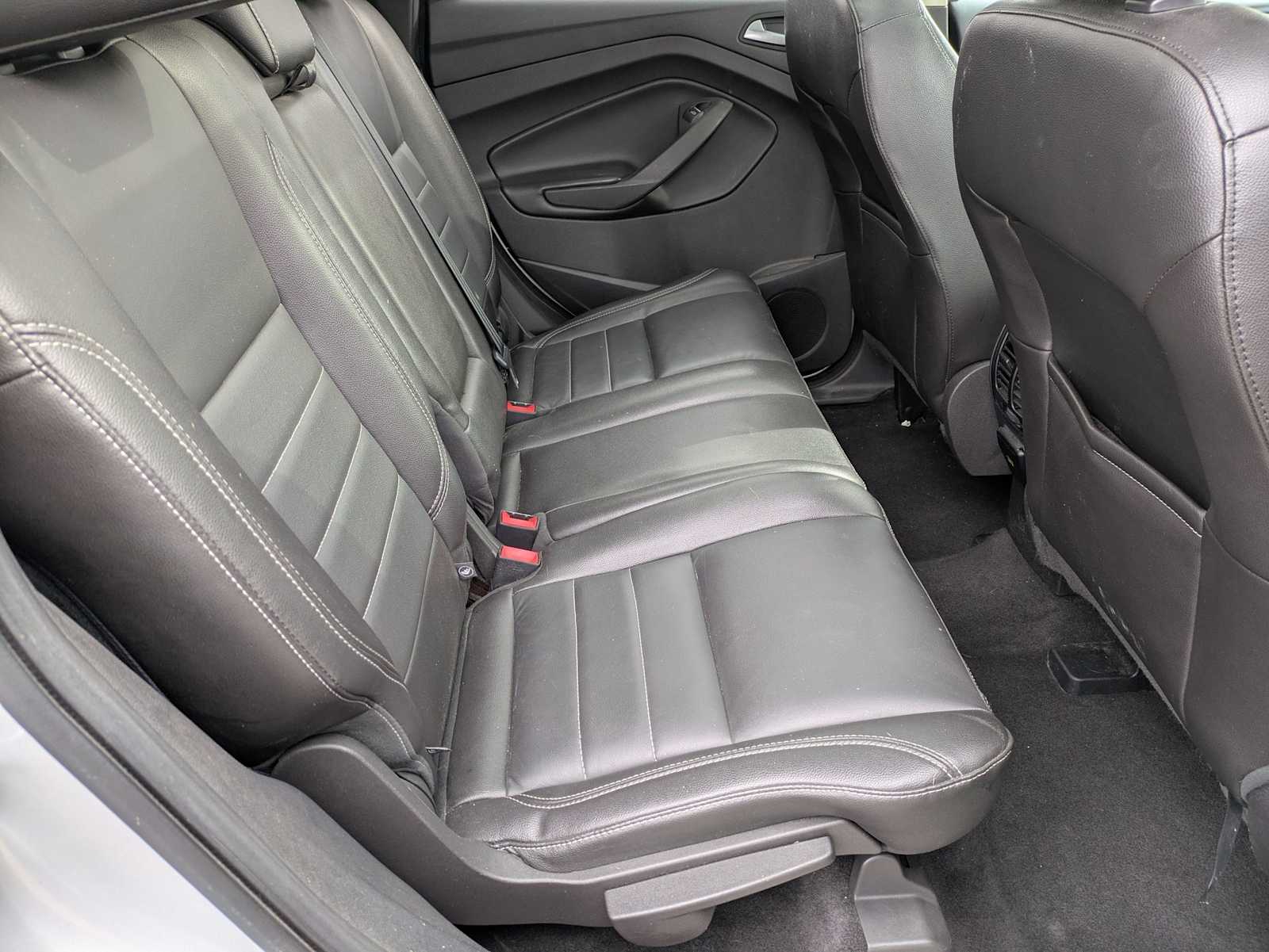 Thumbnail: 2015 Ford Escape - 20