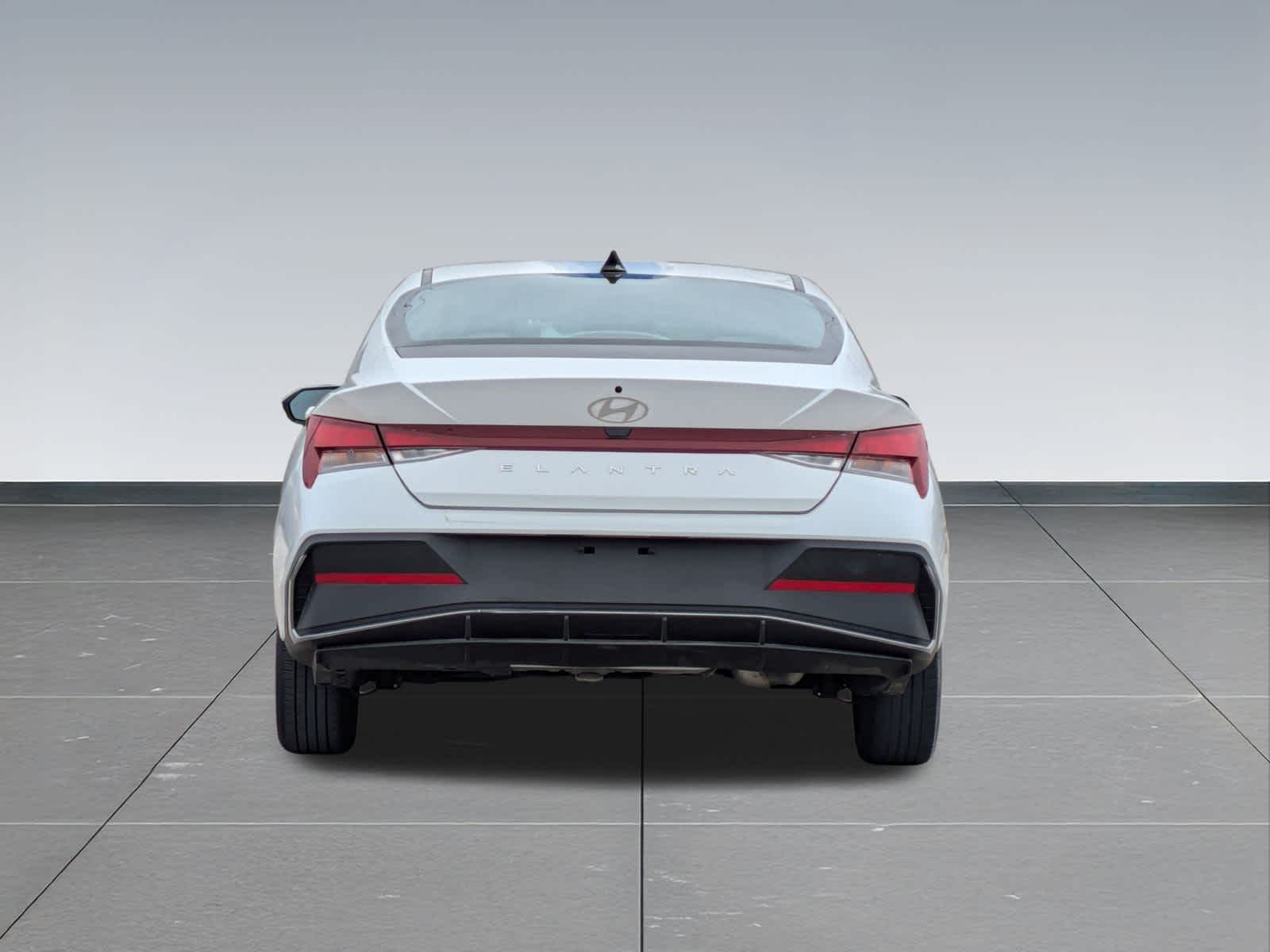 Thumbnail: 2025 Hyundai Elantra - 5