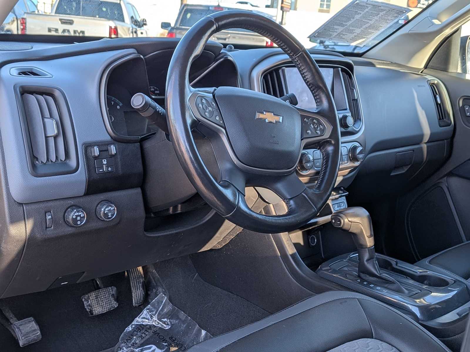 Thumbnail: 2021 Chevrolet Colorado - 2