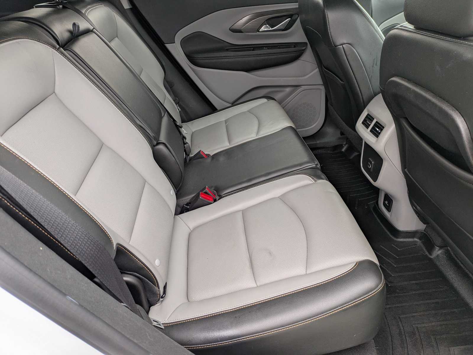 Thumbnail: 2019 GMC Terrain - 19