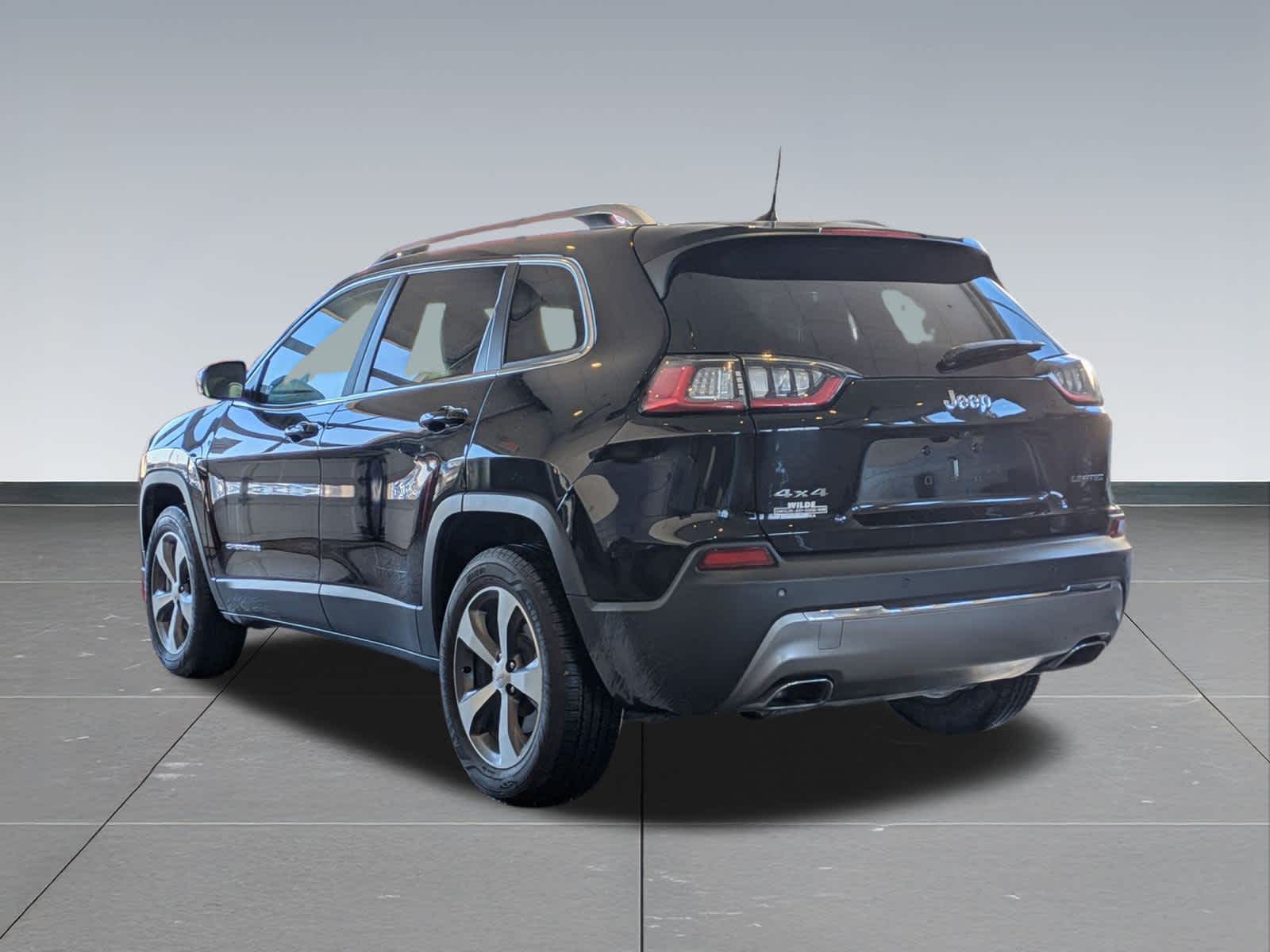 Thumbnail: 2020 Jeep Cherokee - 4
