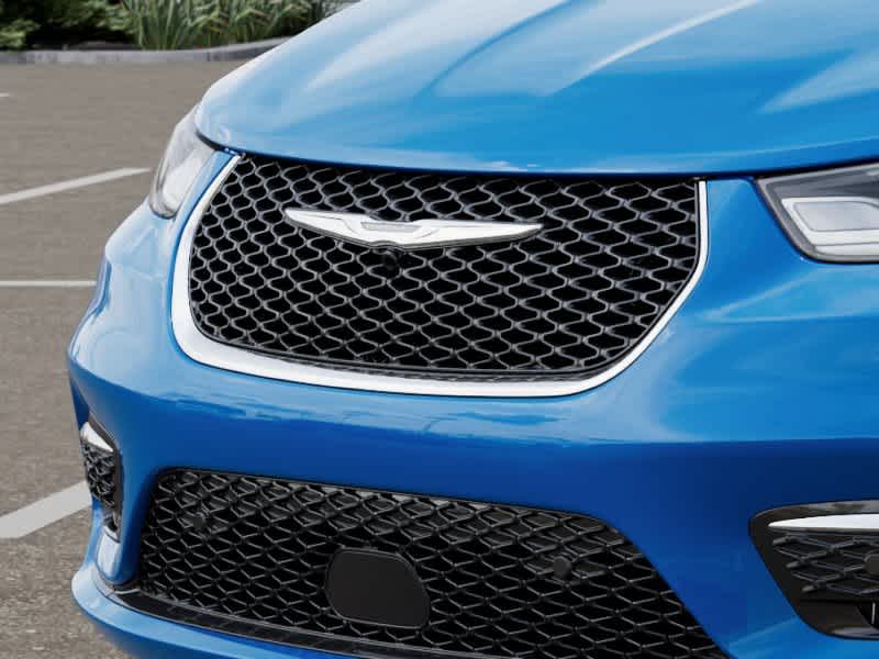 Thumbnail: 2026 Chrysler Pacifica - 11