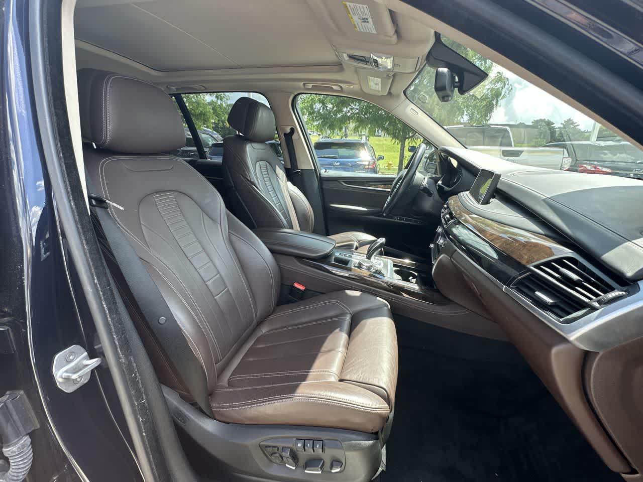 Thumbnail: 2015 BMW X5 - 14
