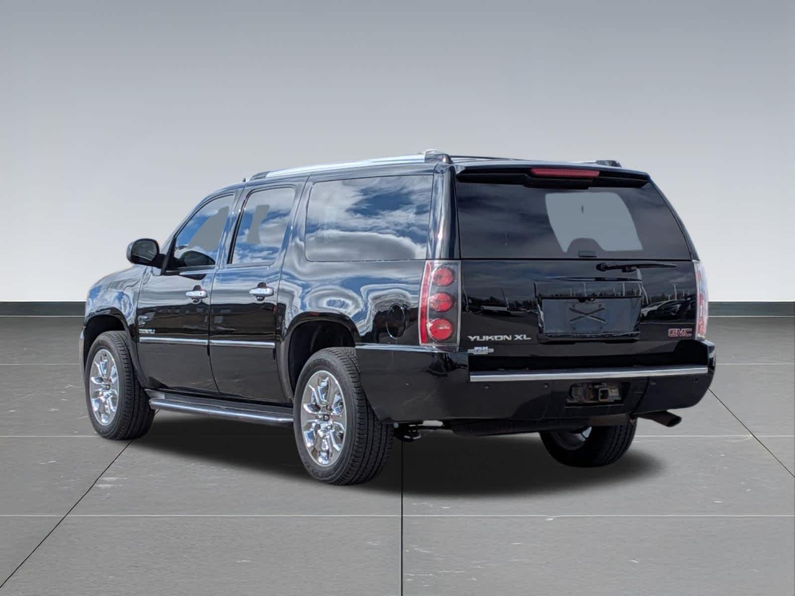 Thumbnail: 2014 GMC Yukon XL - 7