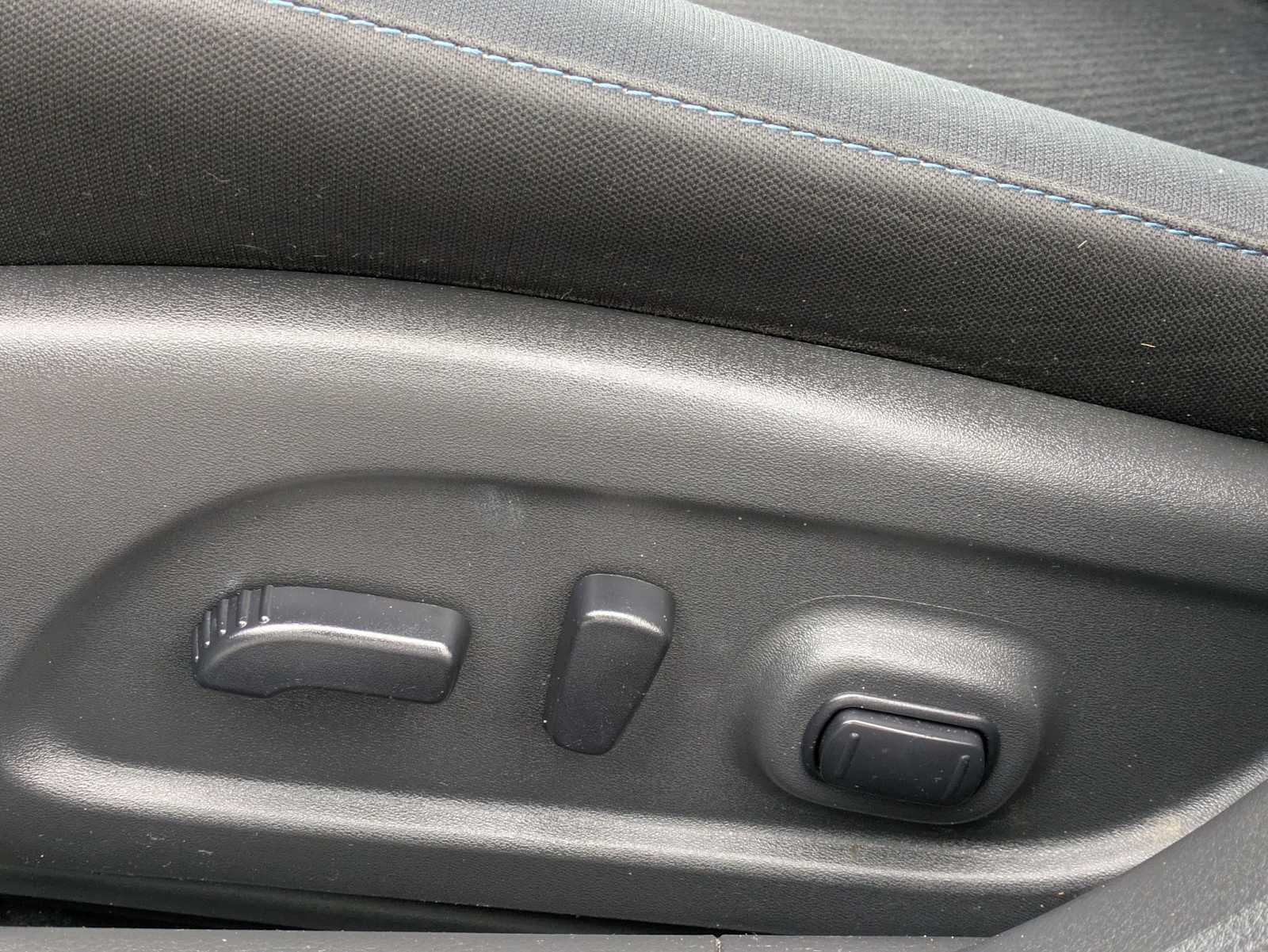 Thumbnail: 2018 Nissan Altima - 16