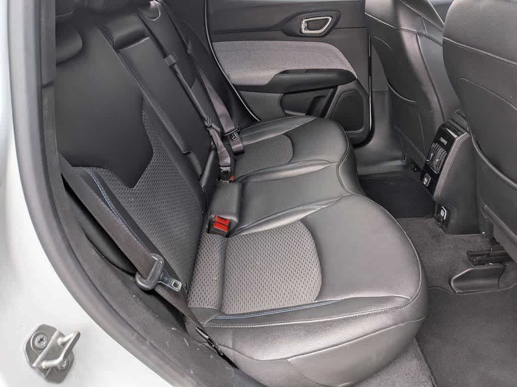 2025 Jeep Compass Latitude - Photo 15