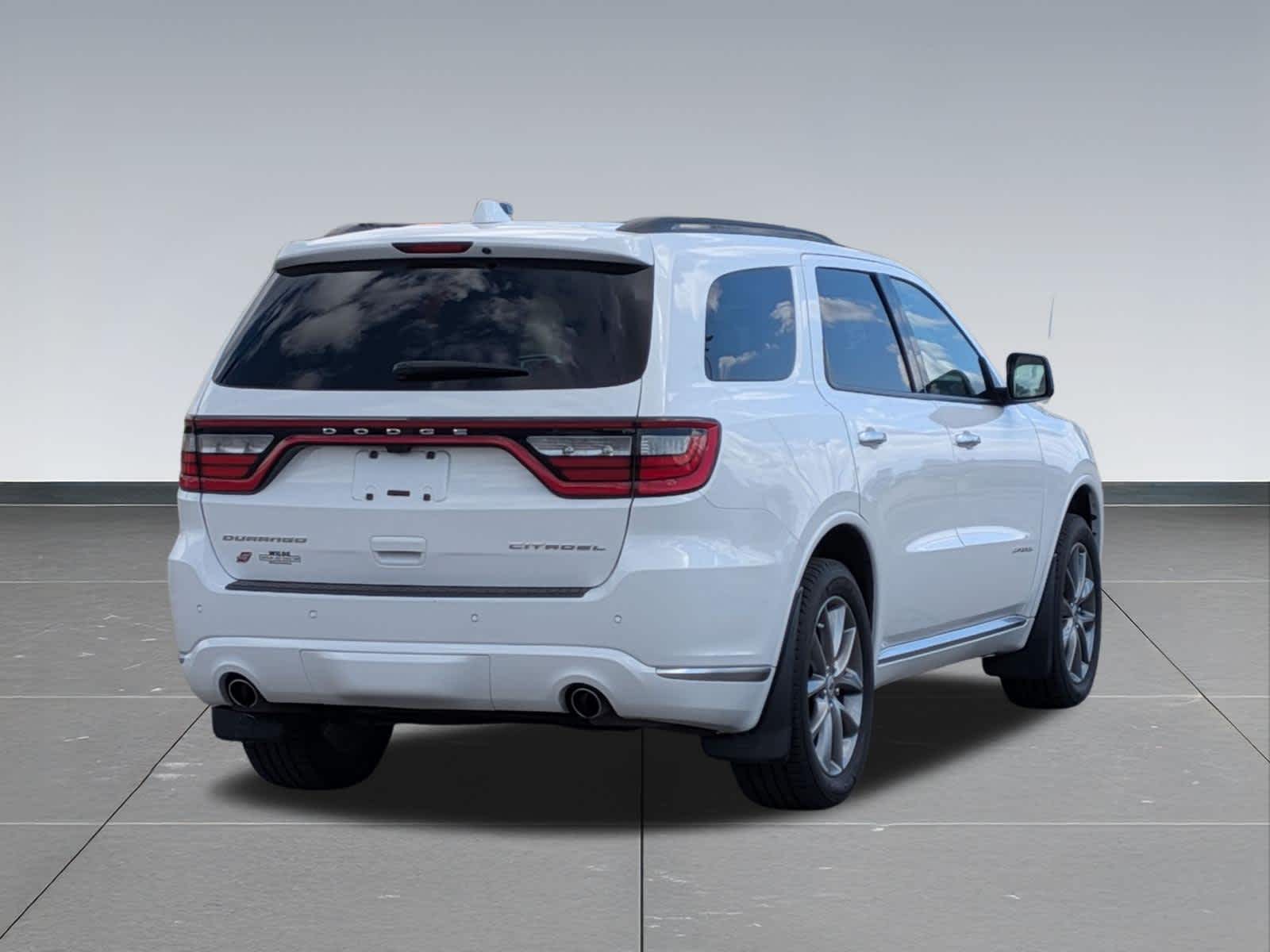 Thumbnail: 2020 Dodge Durango - 4