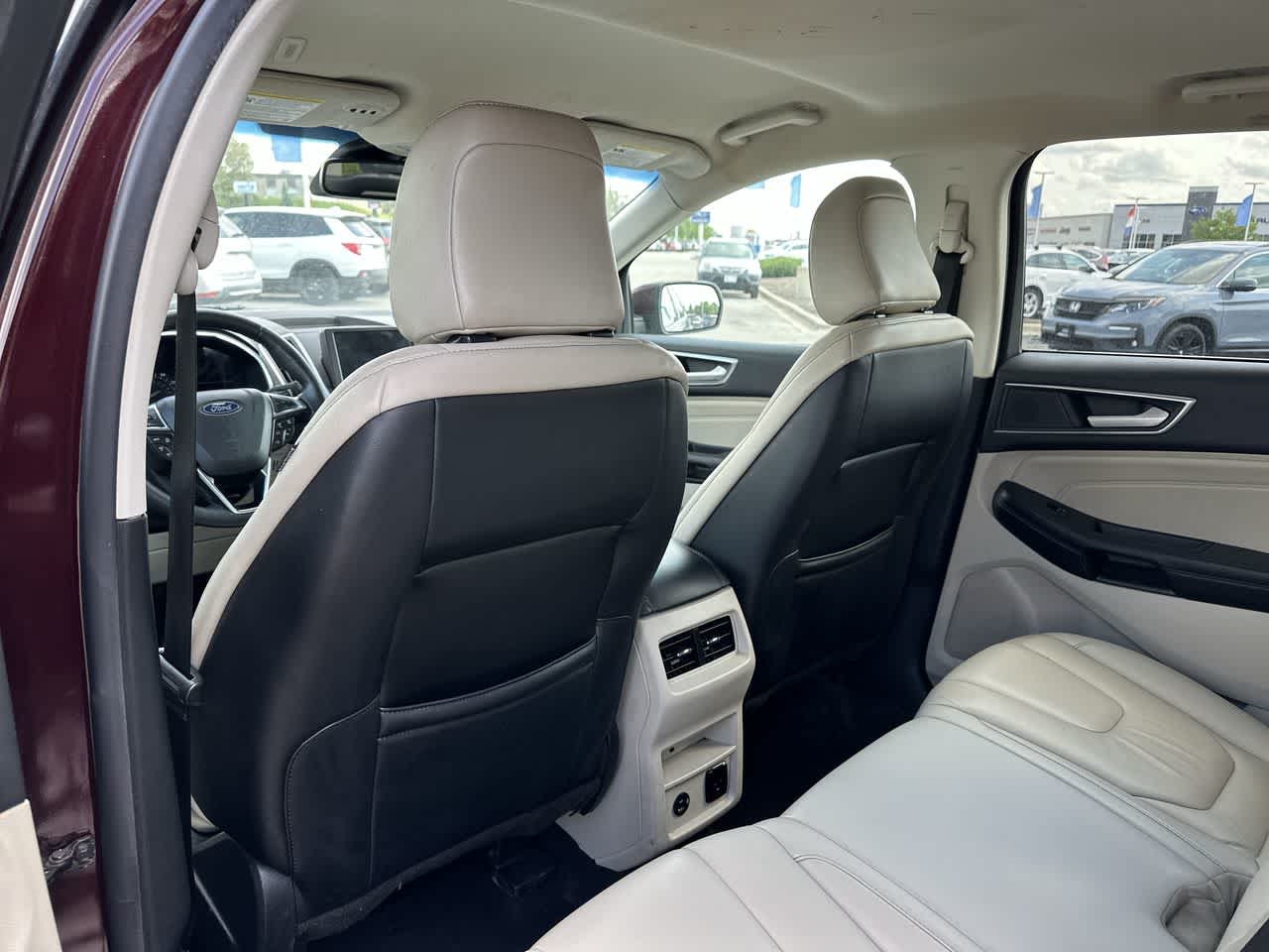 Thumbnail: 2021 Ford Edge - 14