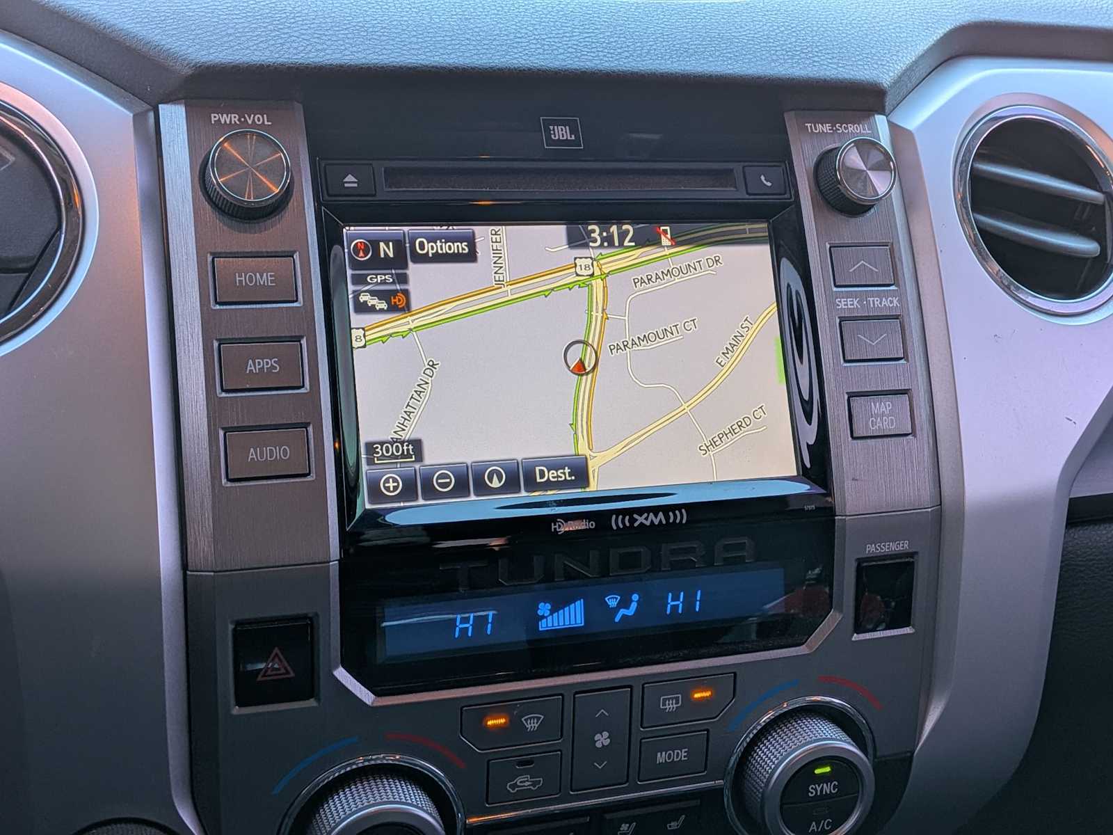 Thumbnail: 2014 Toyota Tundra - 29