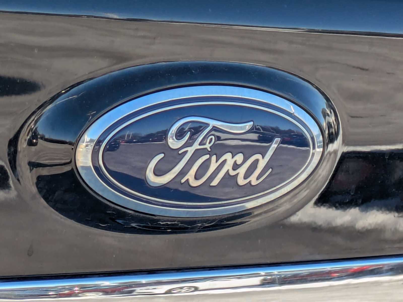 Thumbnail: 2019 Ford Edge - 11