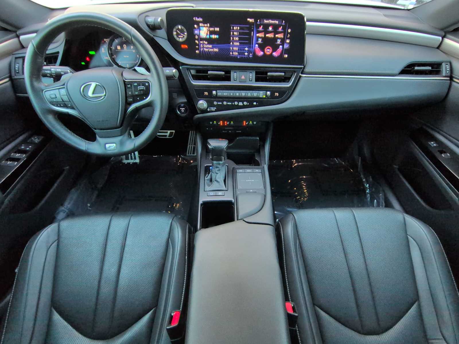 Thumbnail: 2022 Lexus ES - 14