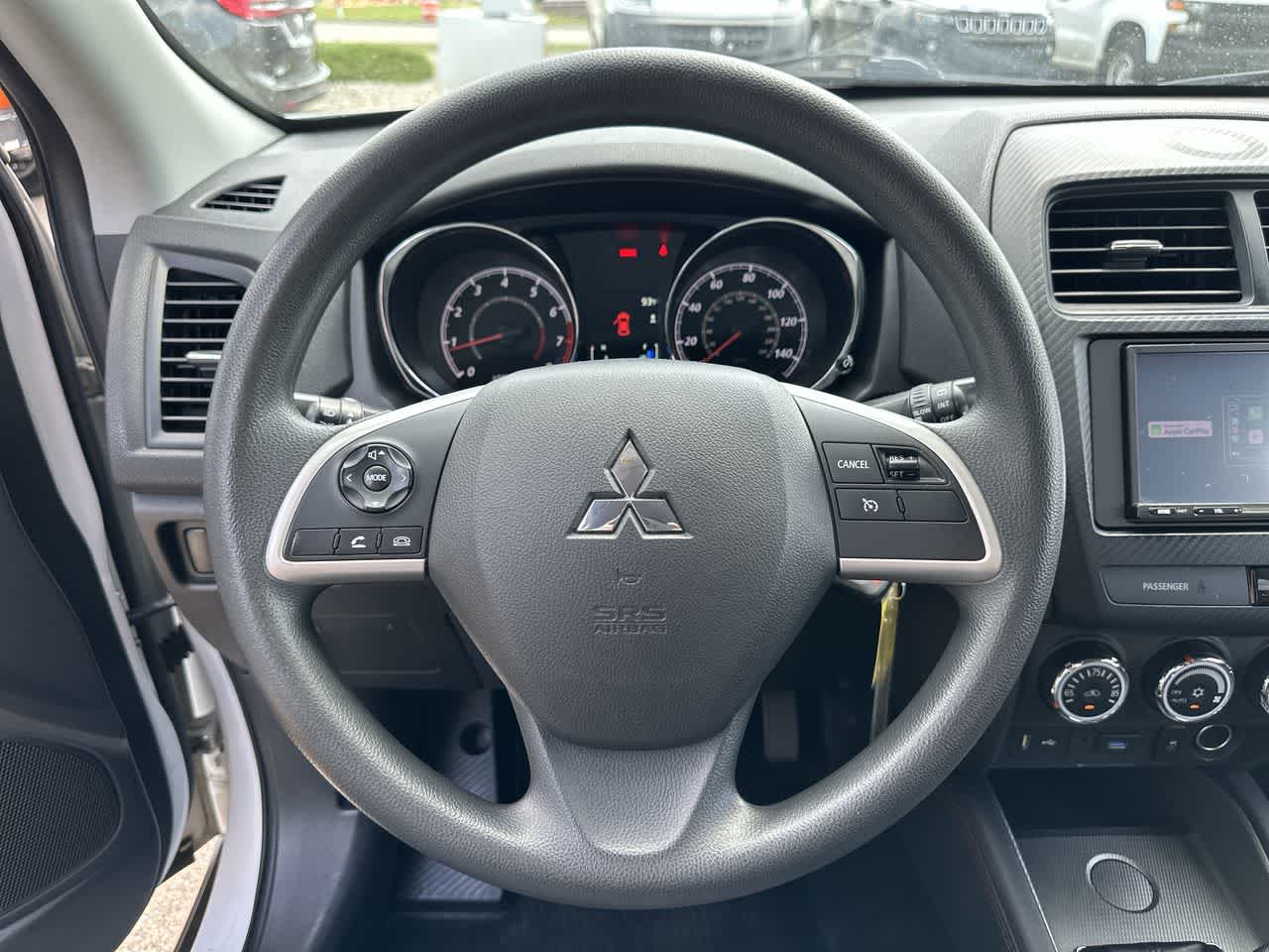 Thumbnail: 2018 Mitsubishi Outlander Sport - 18