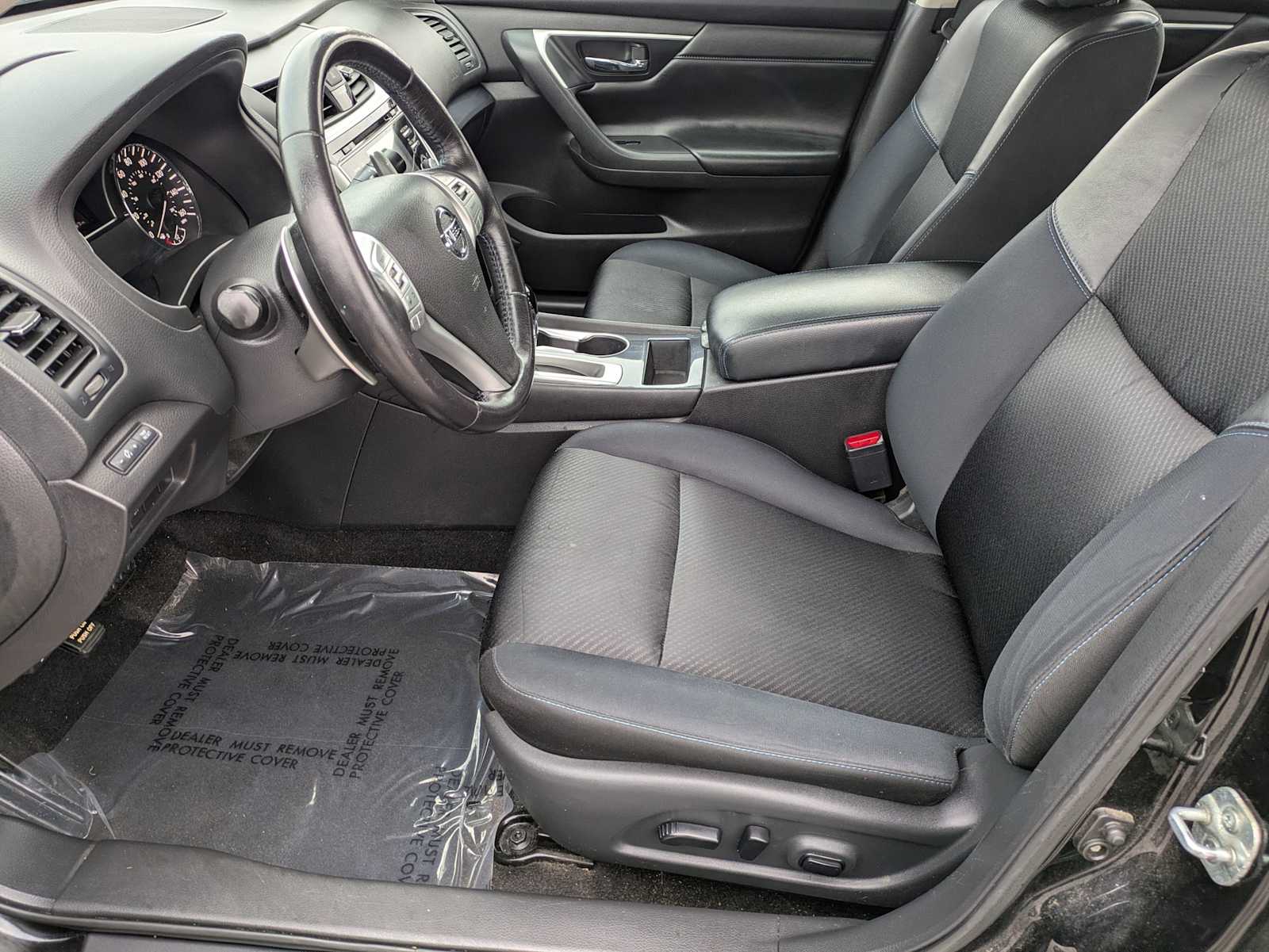 Thumbnail: 2018 Nissan Altima - 15