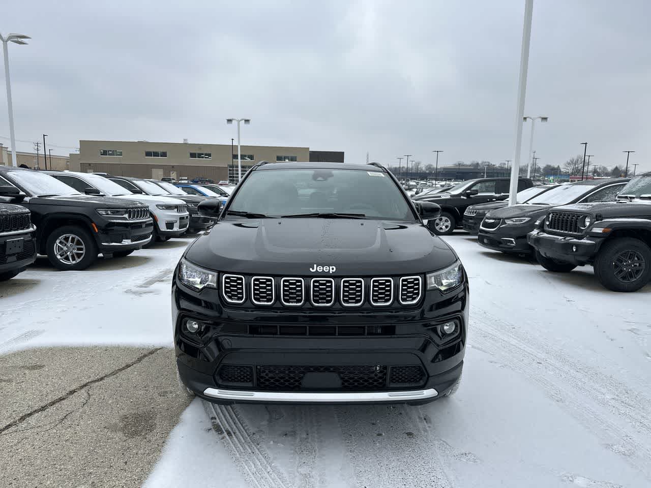 2025 Jeep Compass Limited 8