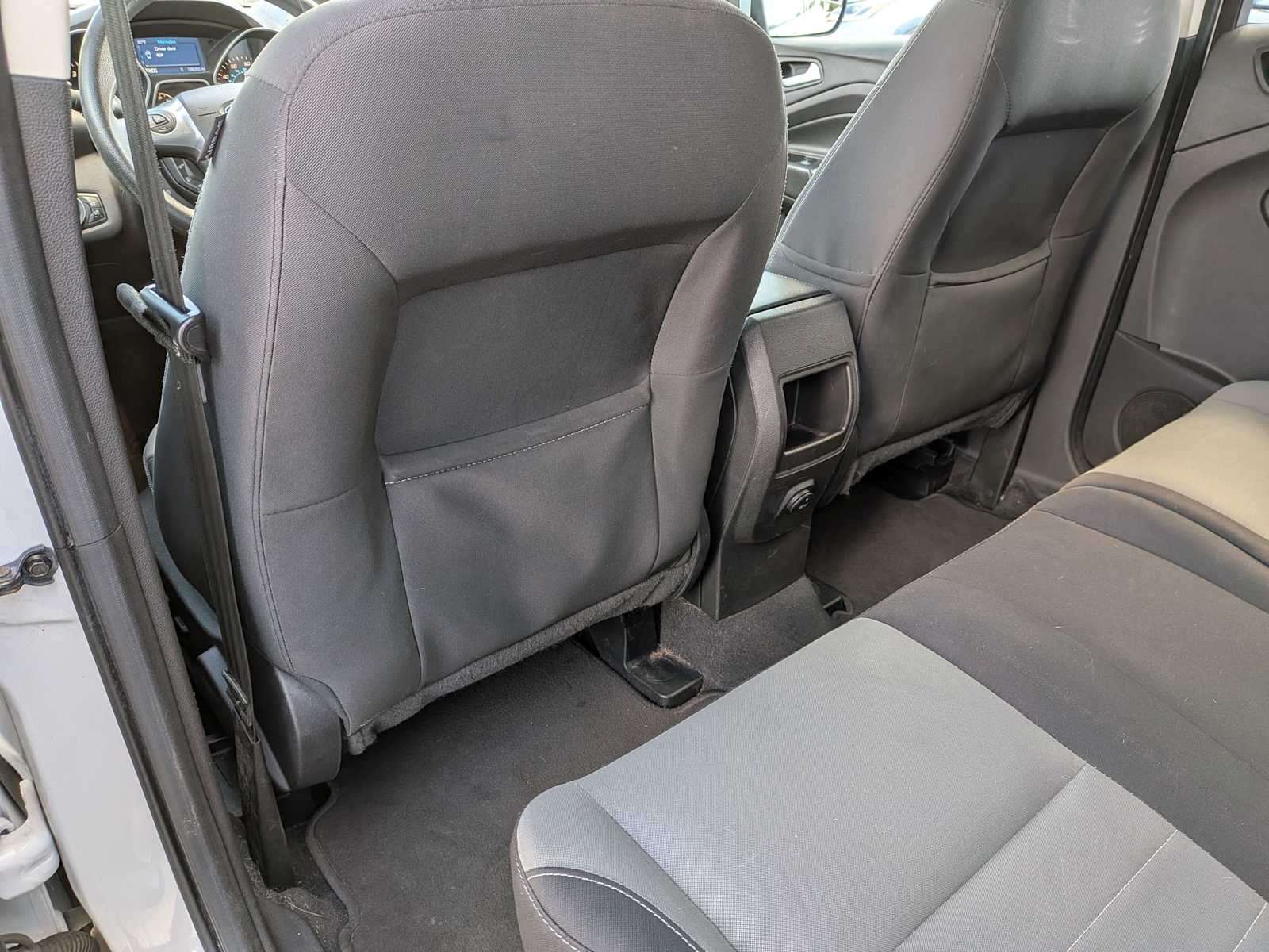 Thumbnail: 2015 Ford Escape - 16