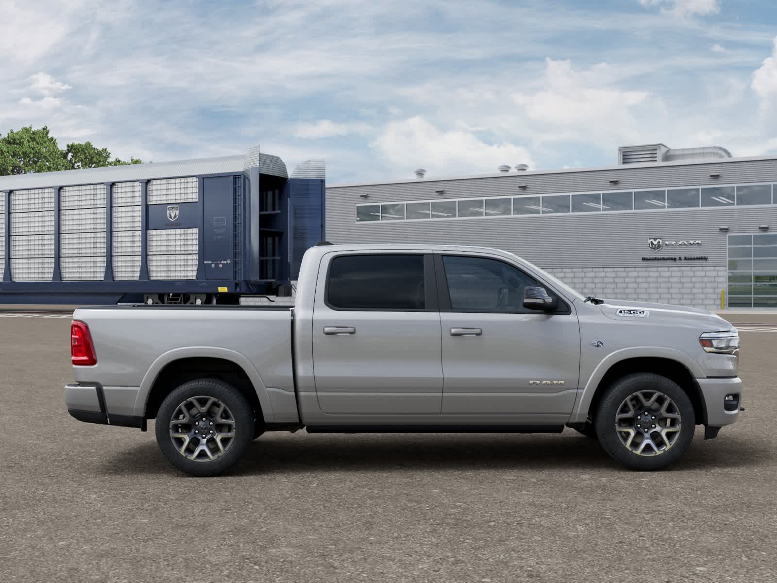 Thumbnail: 2026 RAM 1500 - 21