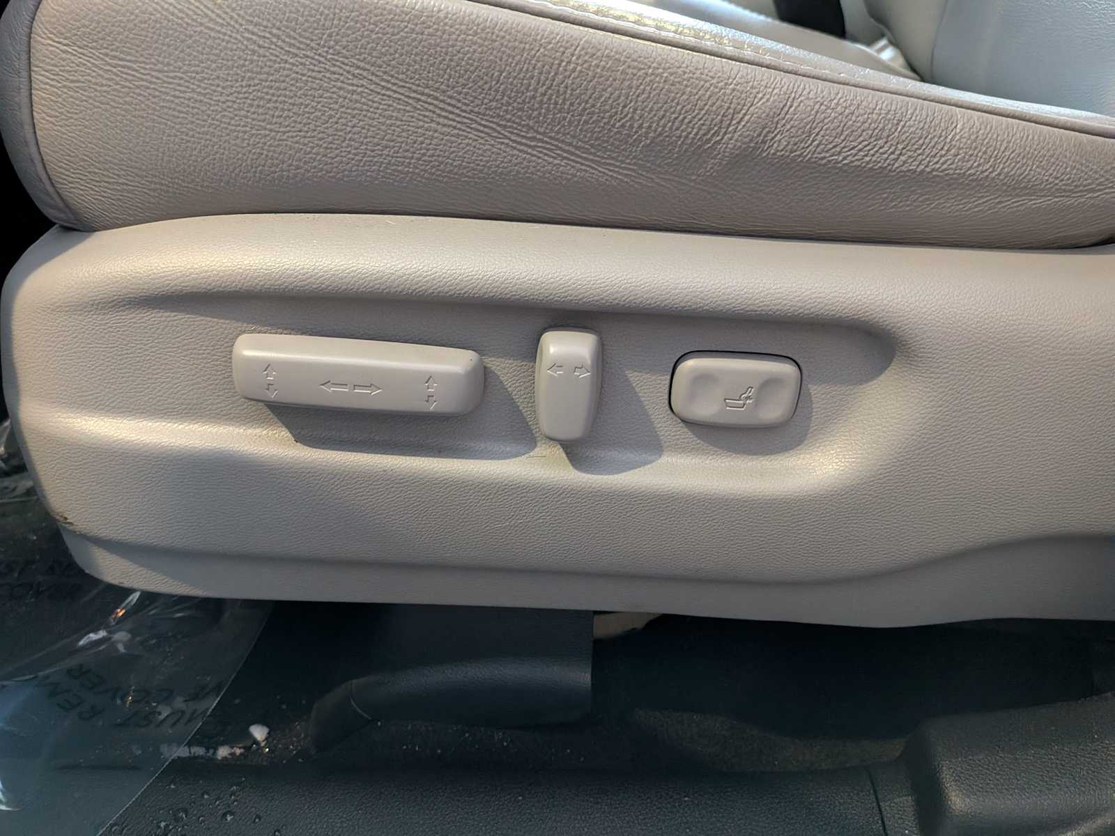 Thumbnail: 2022 Honda Pilot - 16