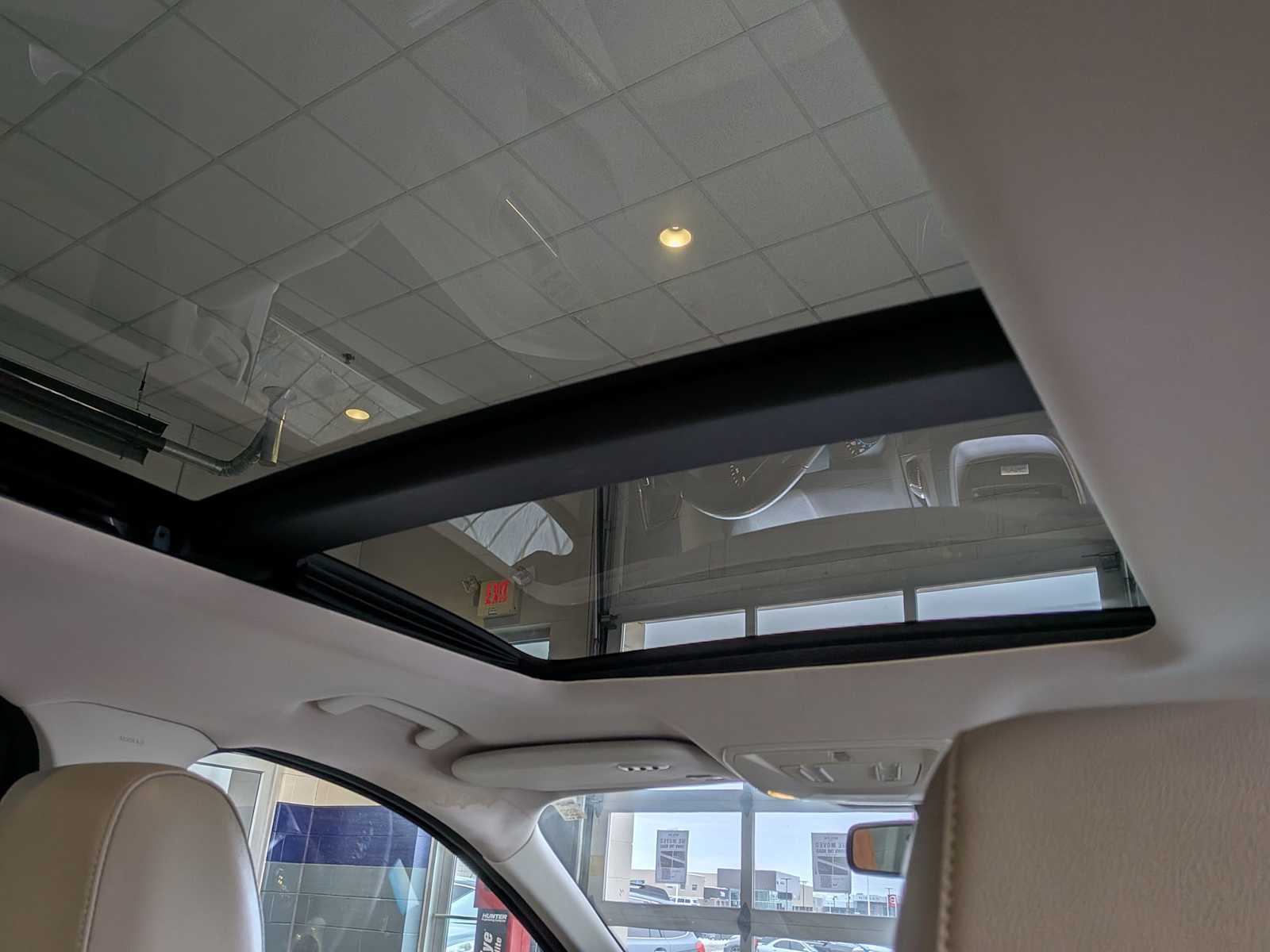 Thumbnail: 2016 Ford Escape - 21