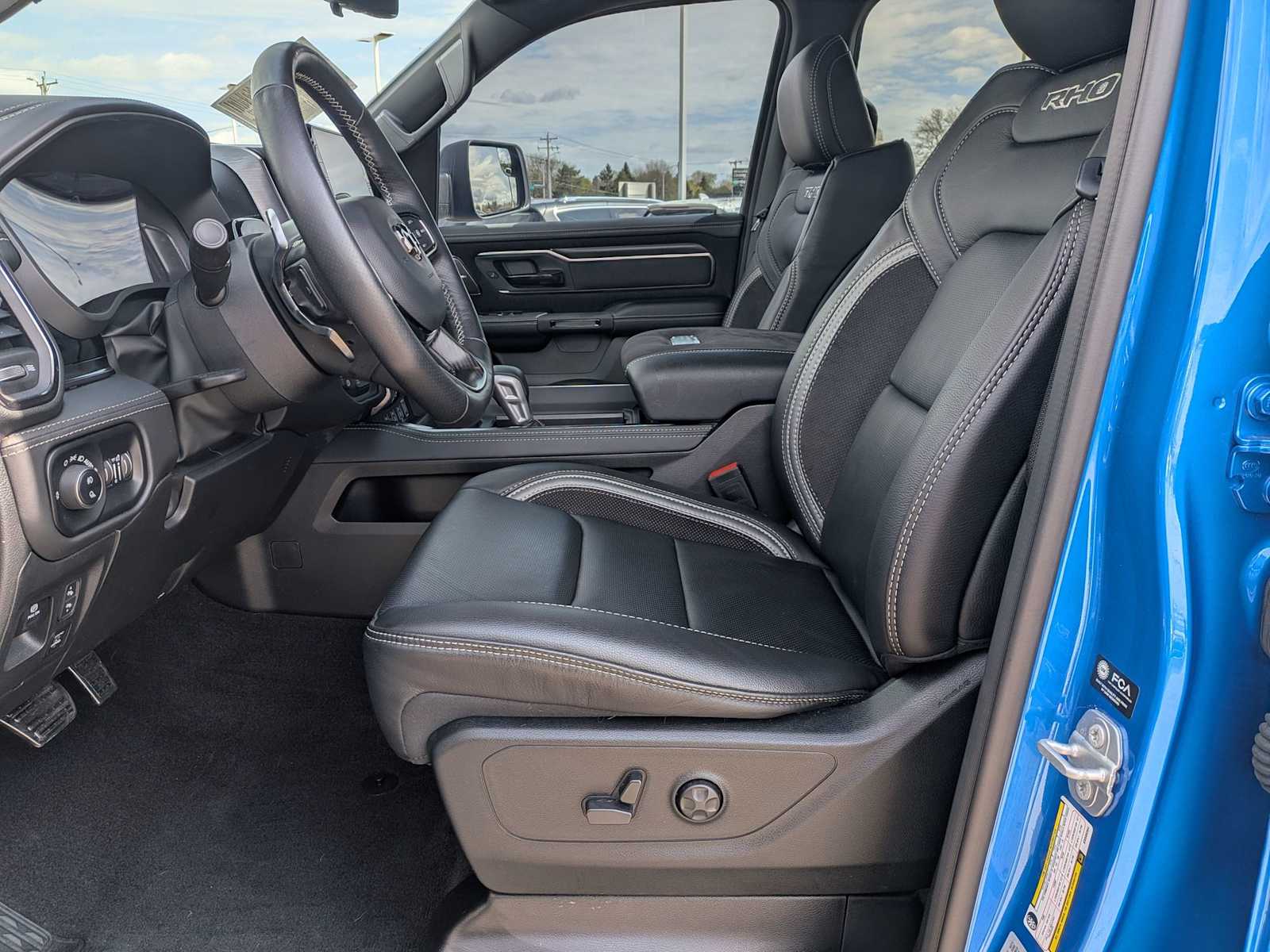 Thumbnail: 2025 RAM 1500 - 15