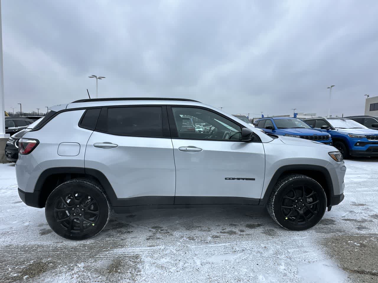 Thumbnail: 2025 Jeep Compass - 6