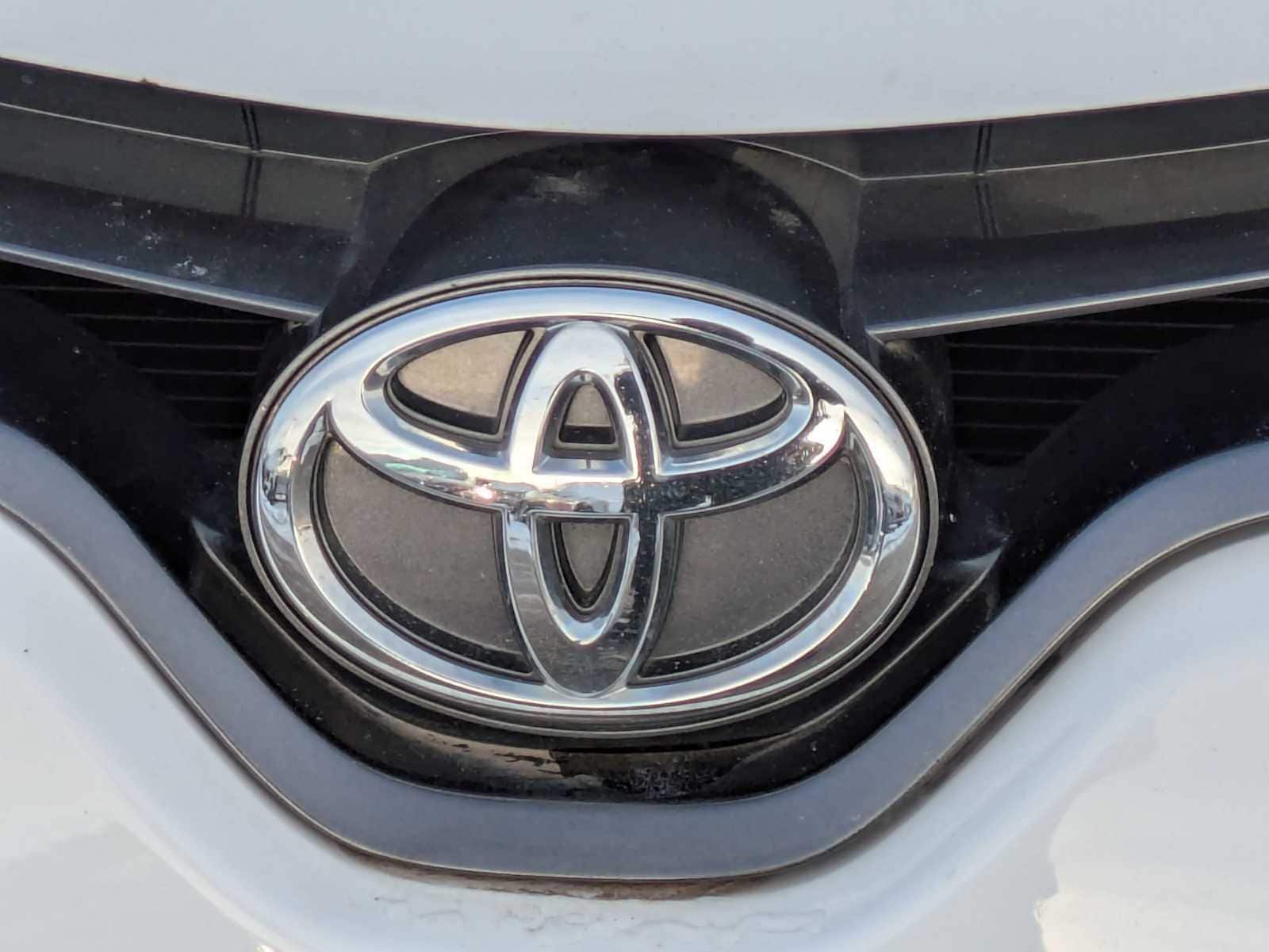 Thumbnail: 2016 Toyota Corolla - 11