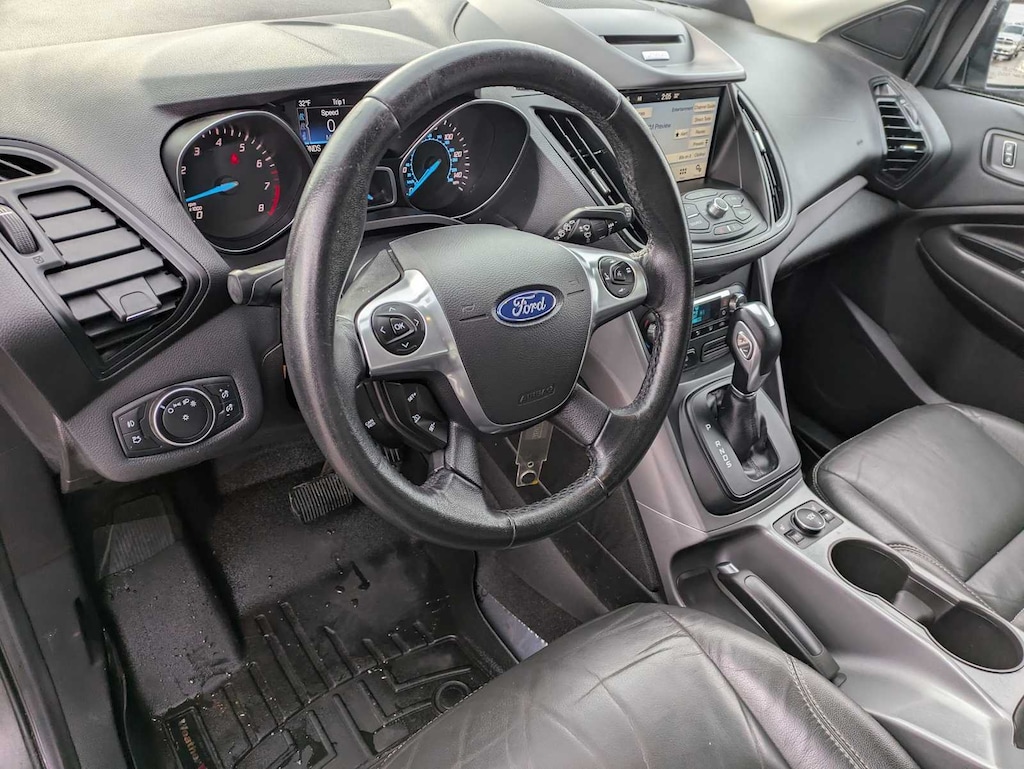 Used 2016 Ford Escape SE SUV