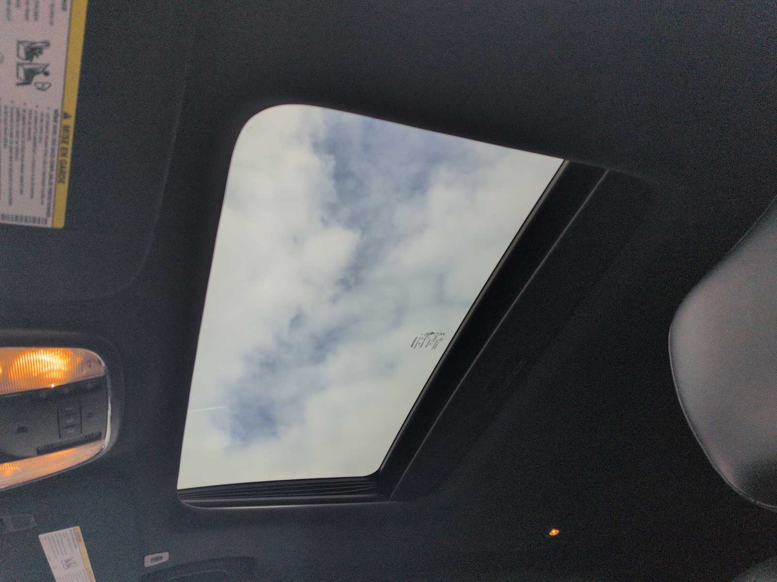 Thumbnail: 2018 Jeep Grand Cherokee - 17