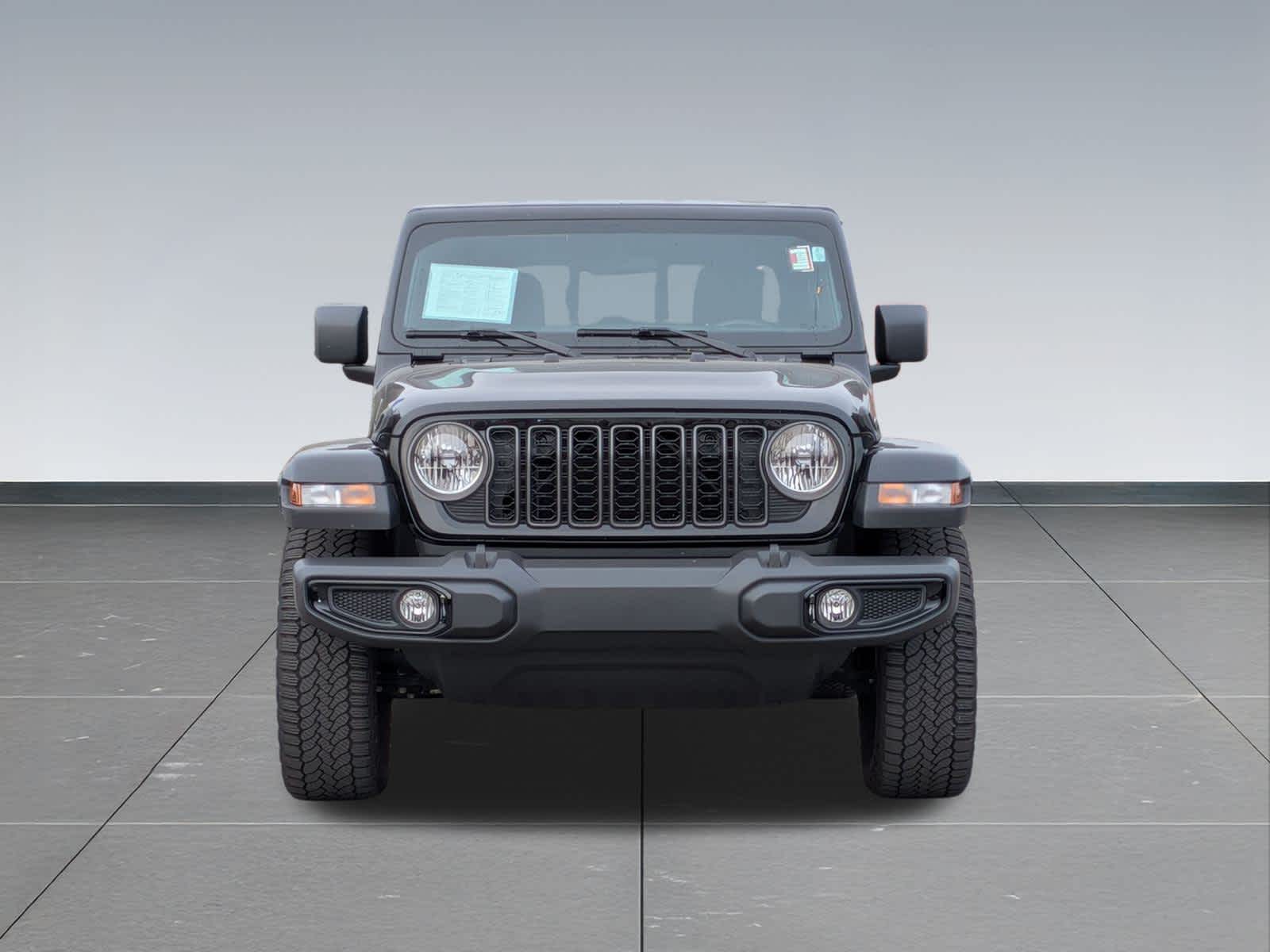 Thumbnail: 2024 Jeep Gladiator - 9