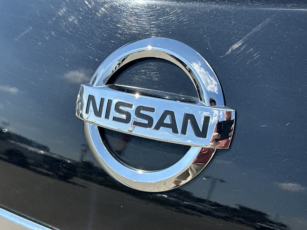 Thumbnail: 2013 Nissan Rogue - 17