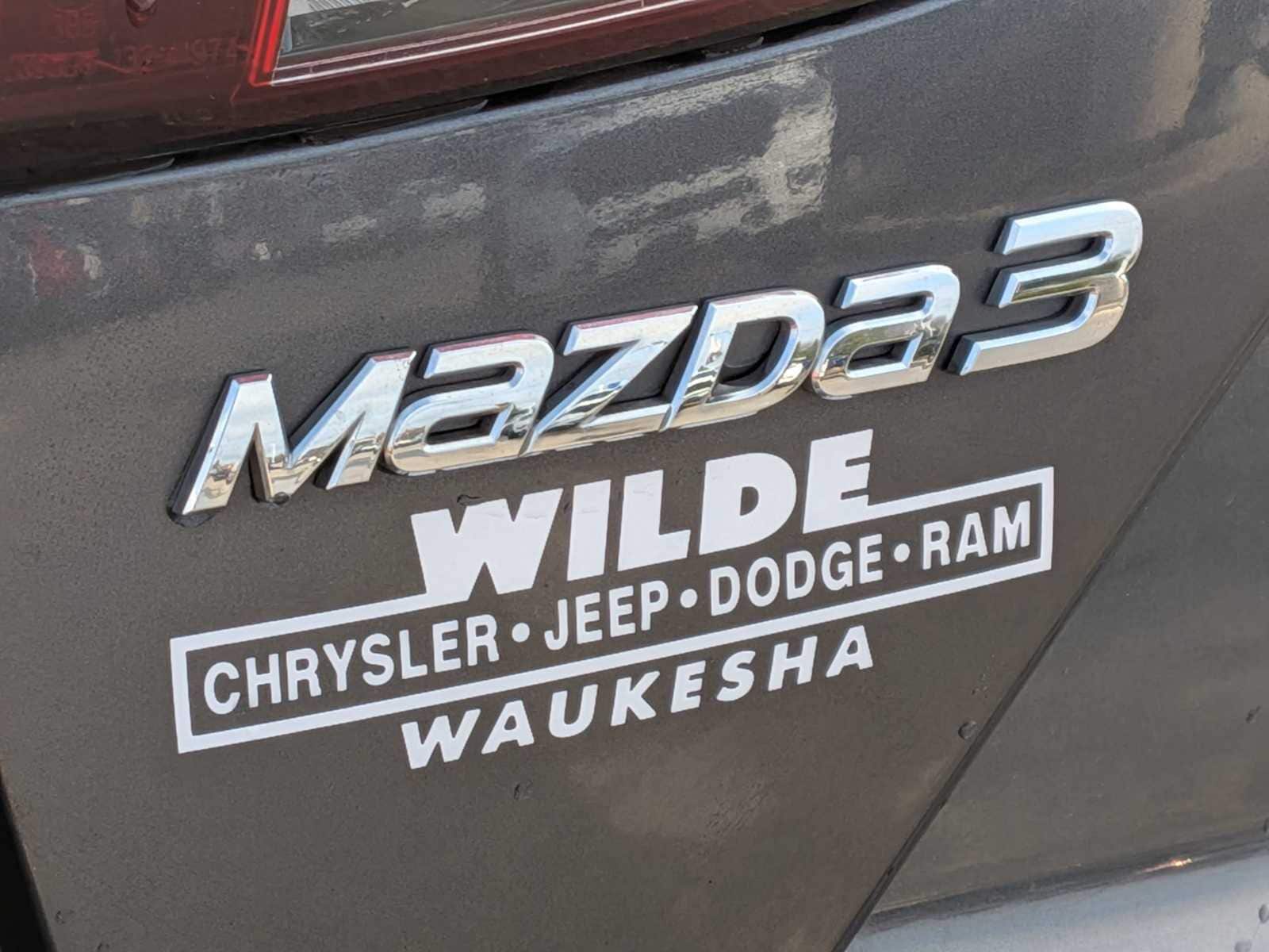 Thumbnail: 2016 Mazda Mazda3 - 11