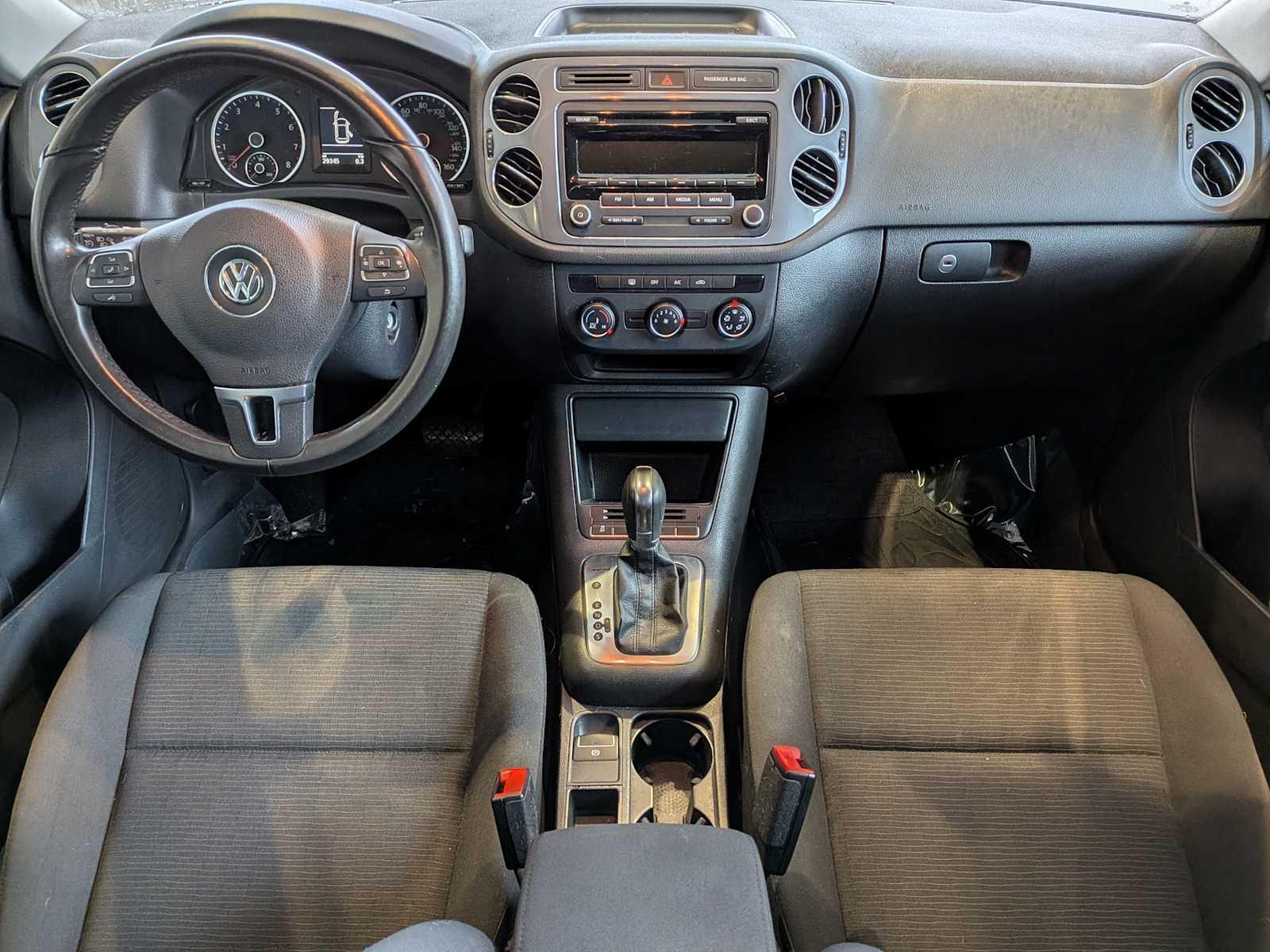 Thumbnail: 2014 Volkswagen Tiguan - 14